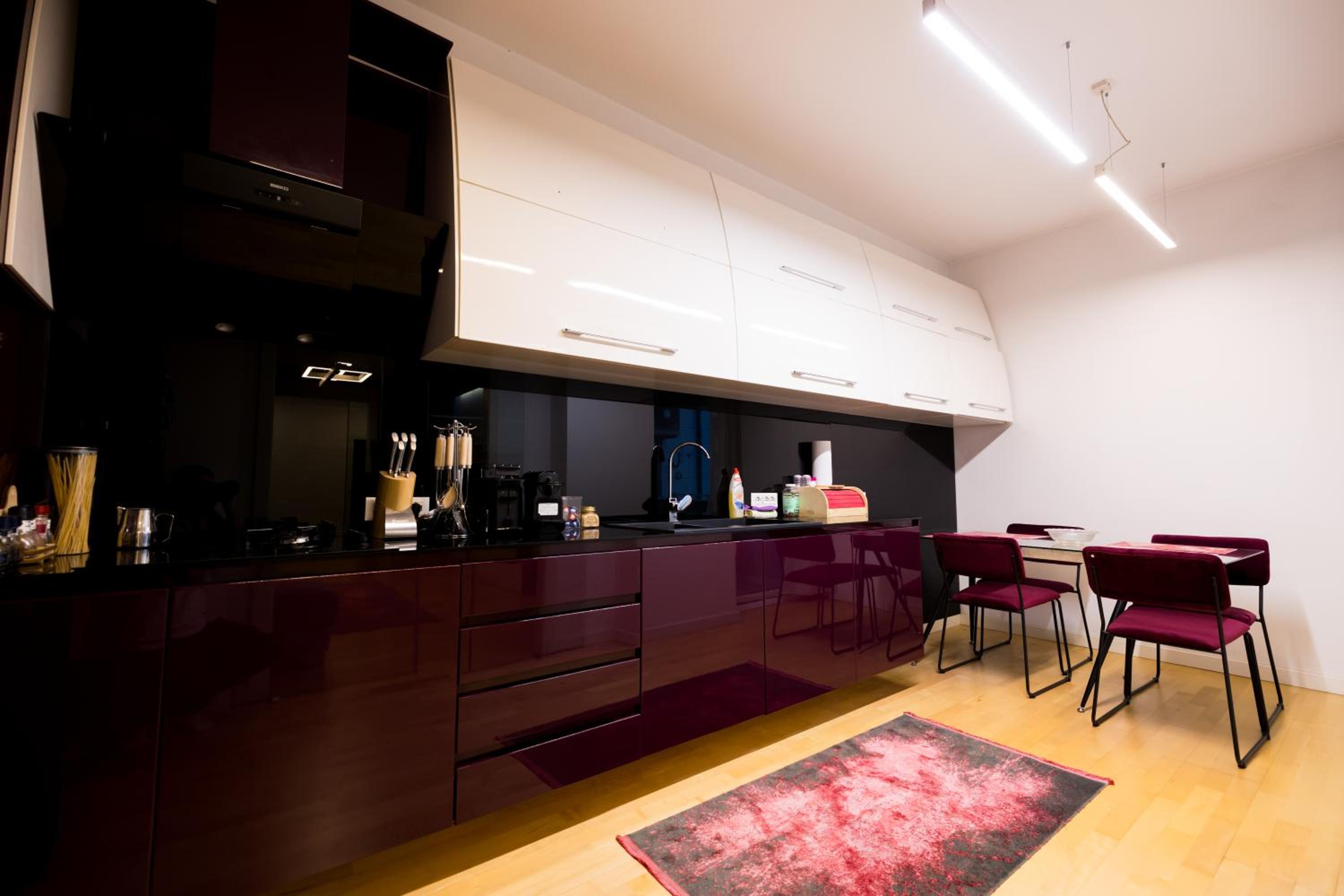 Tirana Center Luxury Landing
