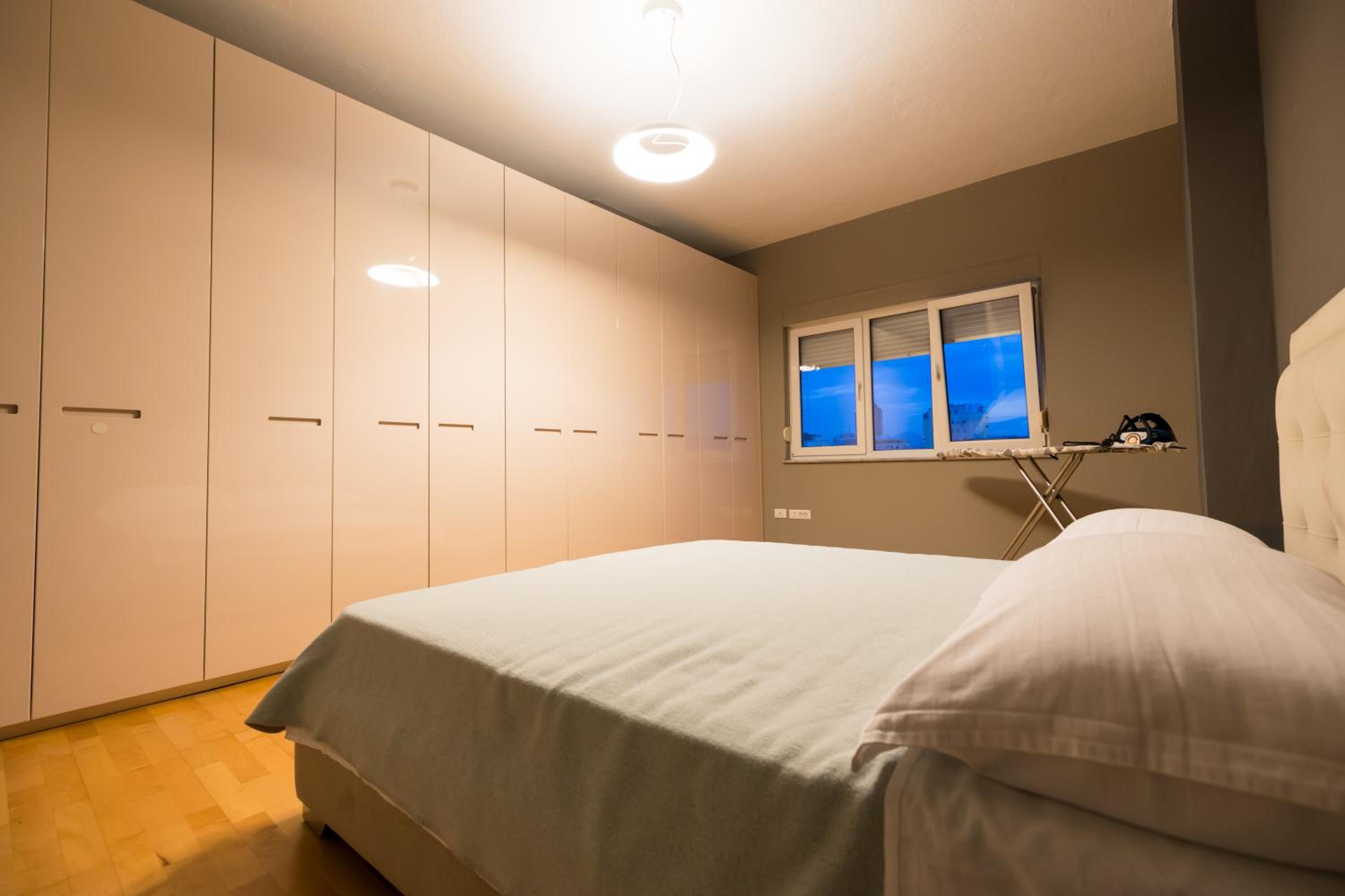 Tirana Center Luxury Landing