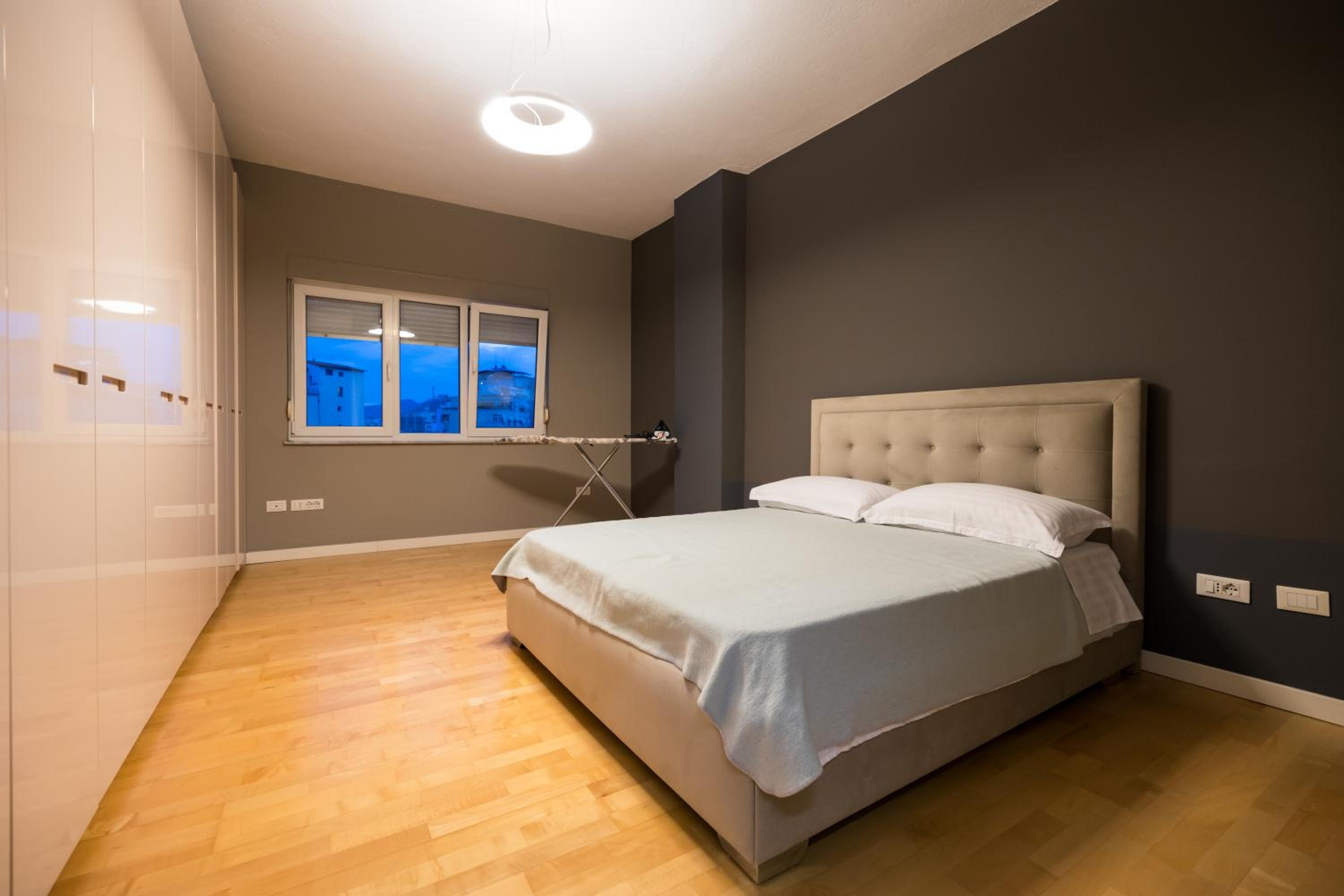 Tirana Center Luxury Landing