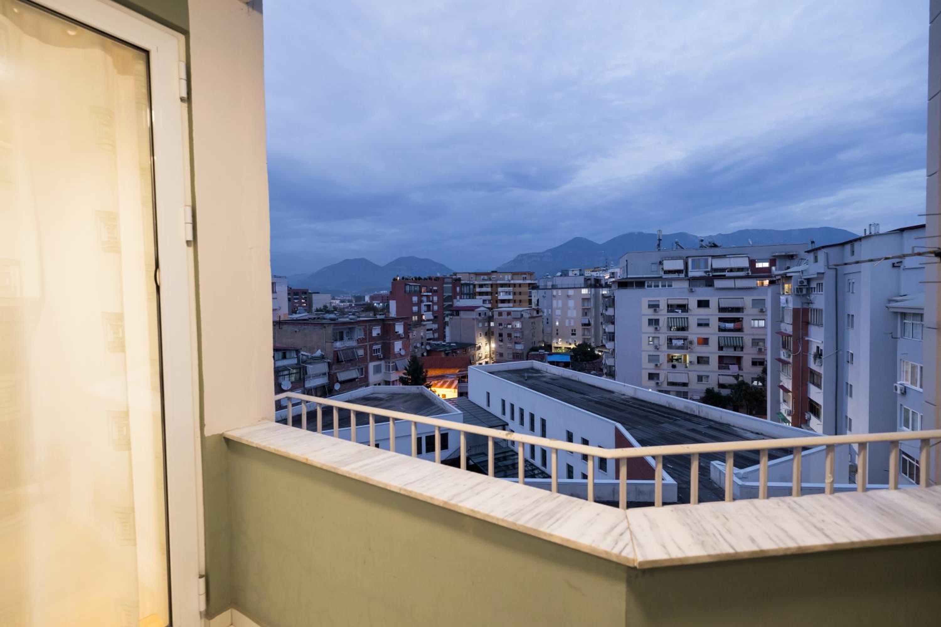 Tirana Center Luxury Landing