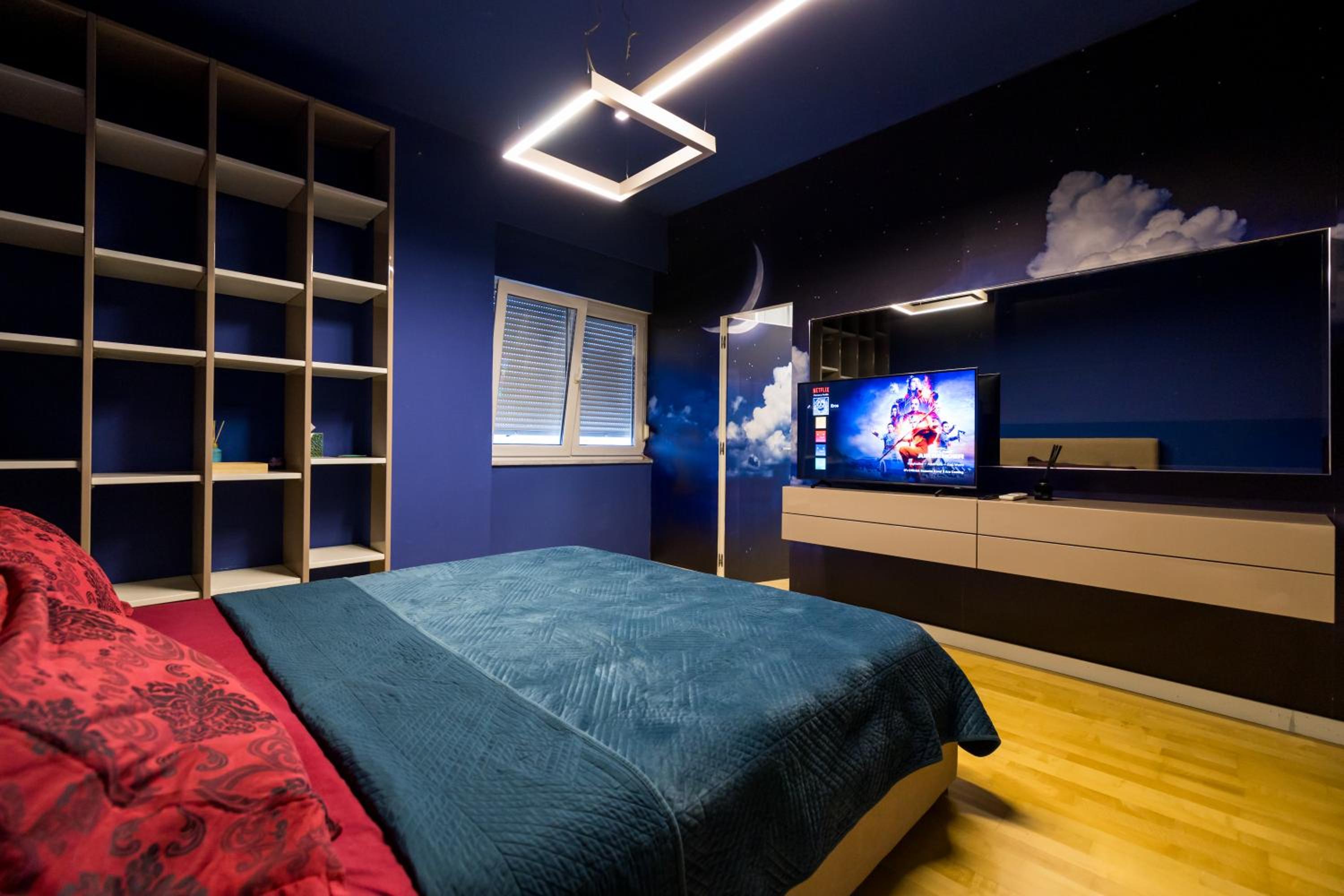 Tirana Center Luxury Landing