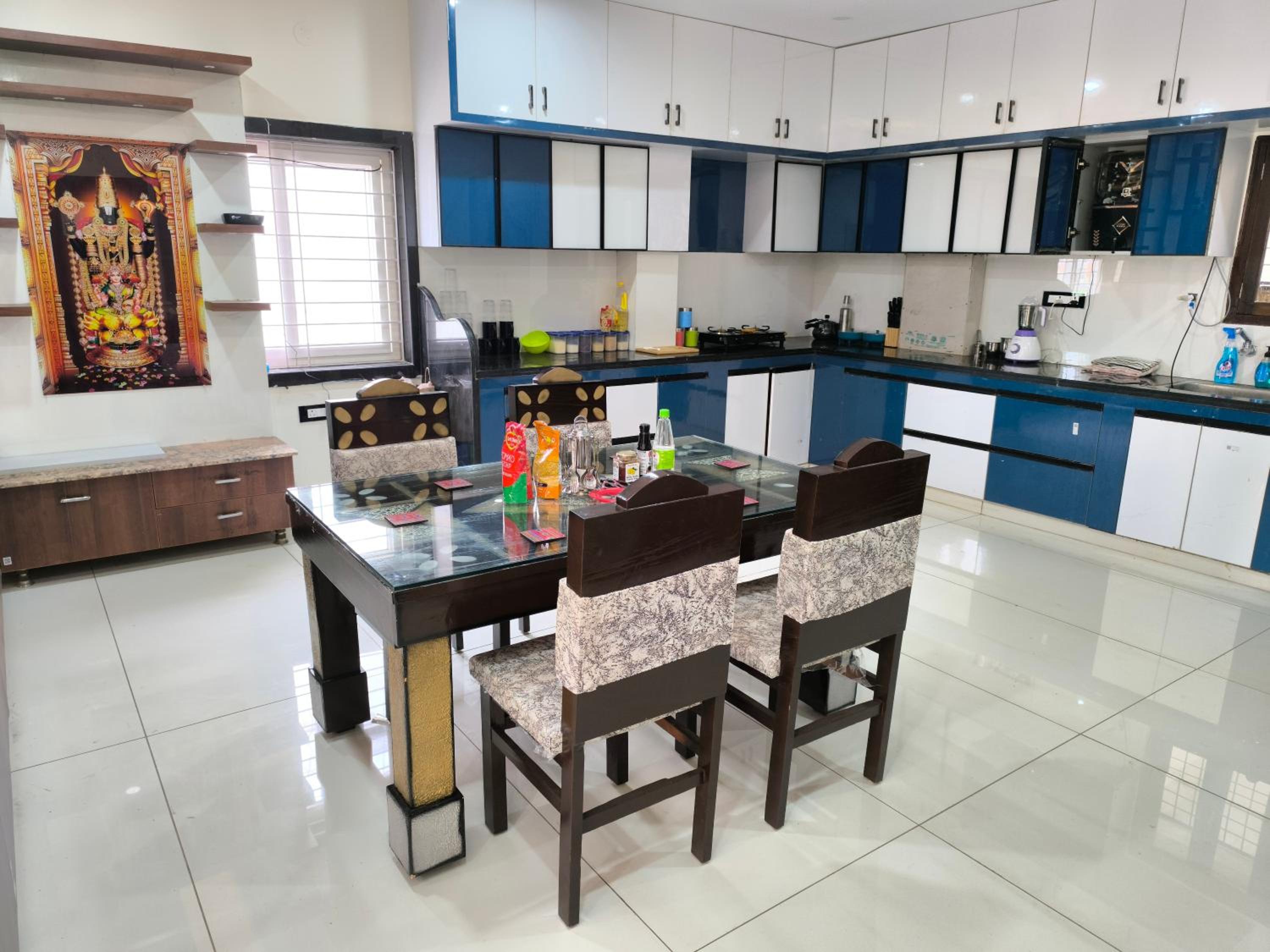 Orraica Hyderabad Manikonda VRL 502