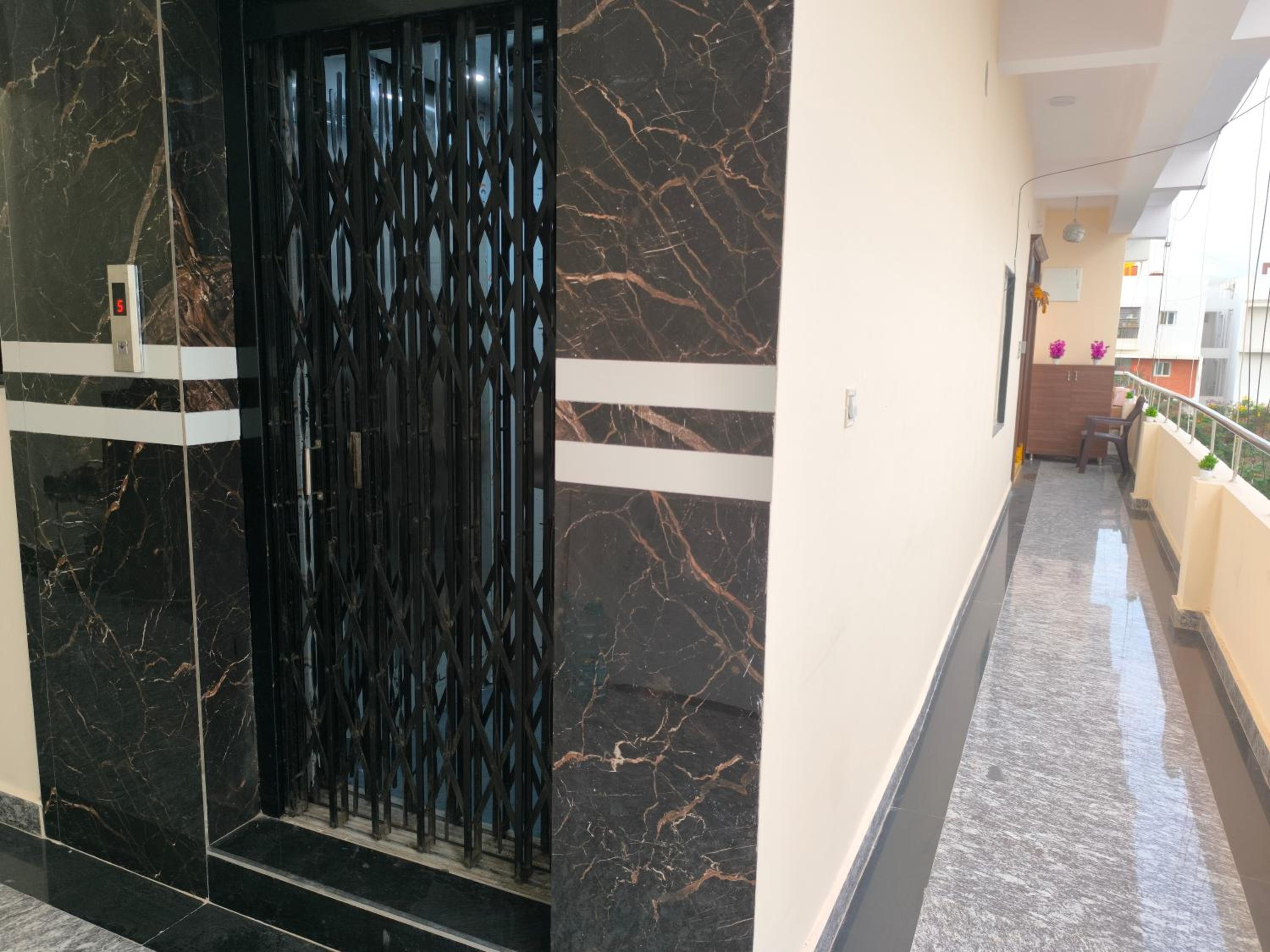 Orraica Hyderabad Manikonda VRL 502, photo 76