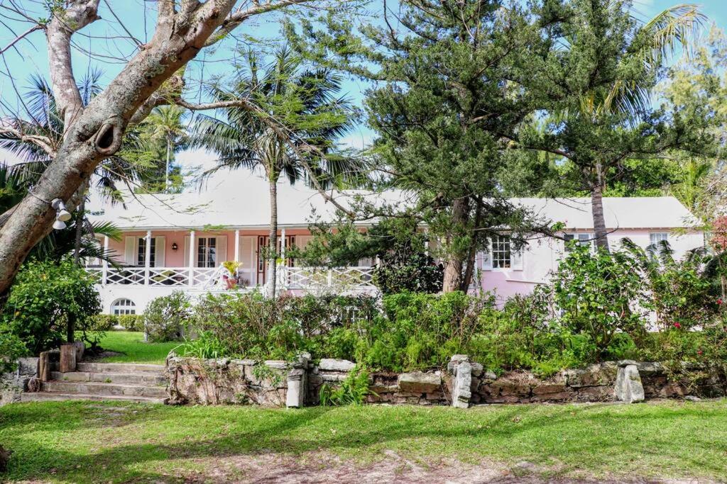 Cambridge beach House Bermuda