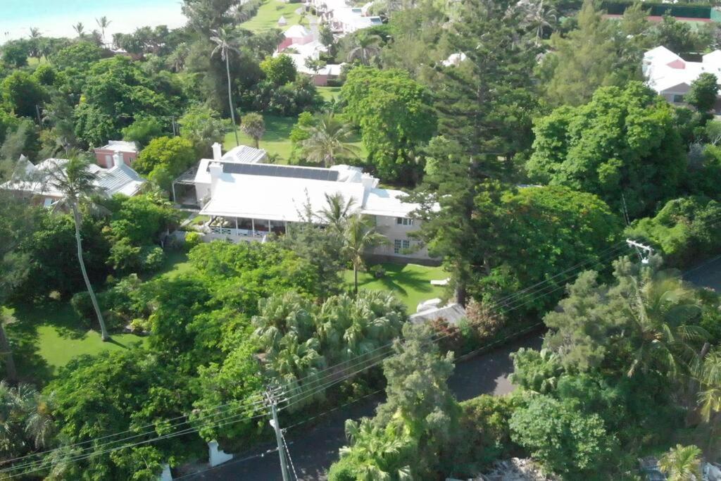 Cambridge beach House Bermuda
