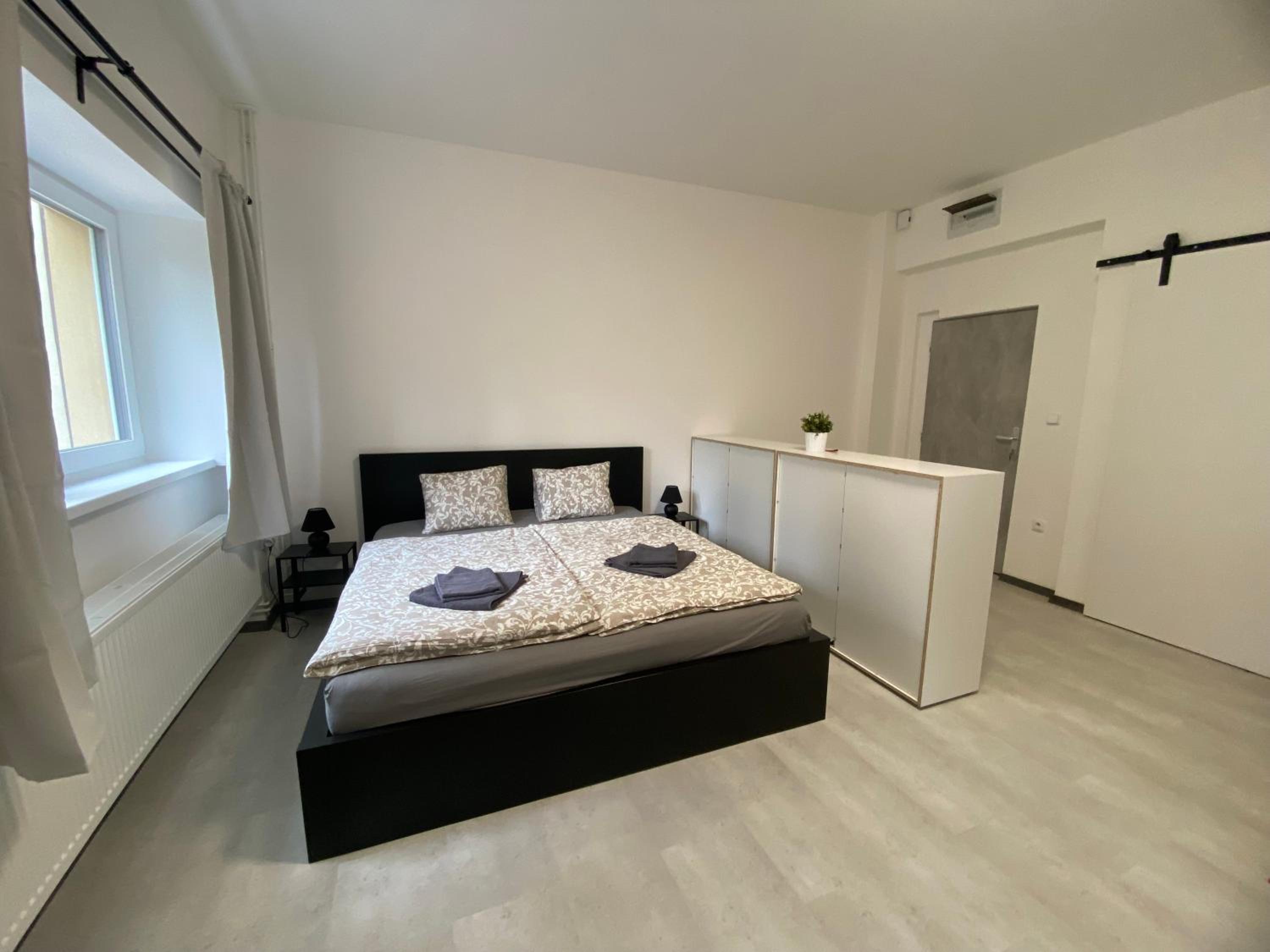 Guest Room Turnov