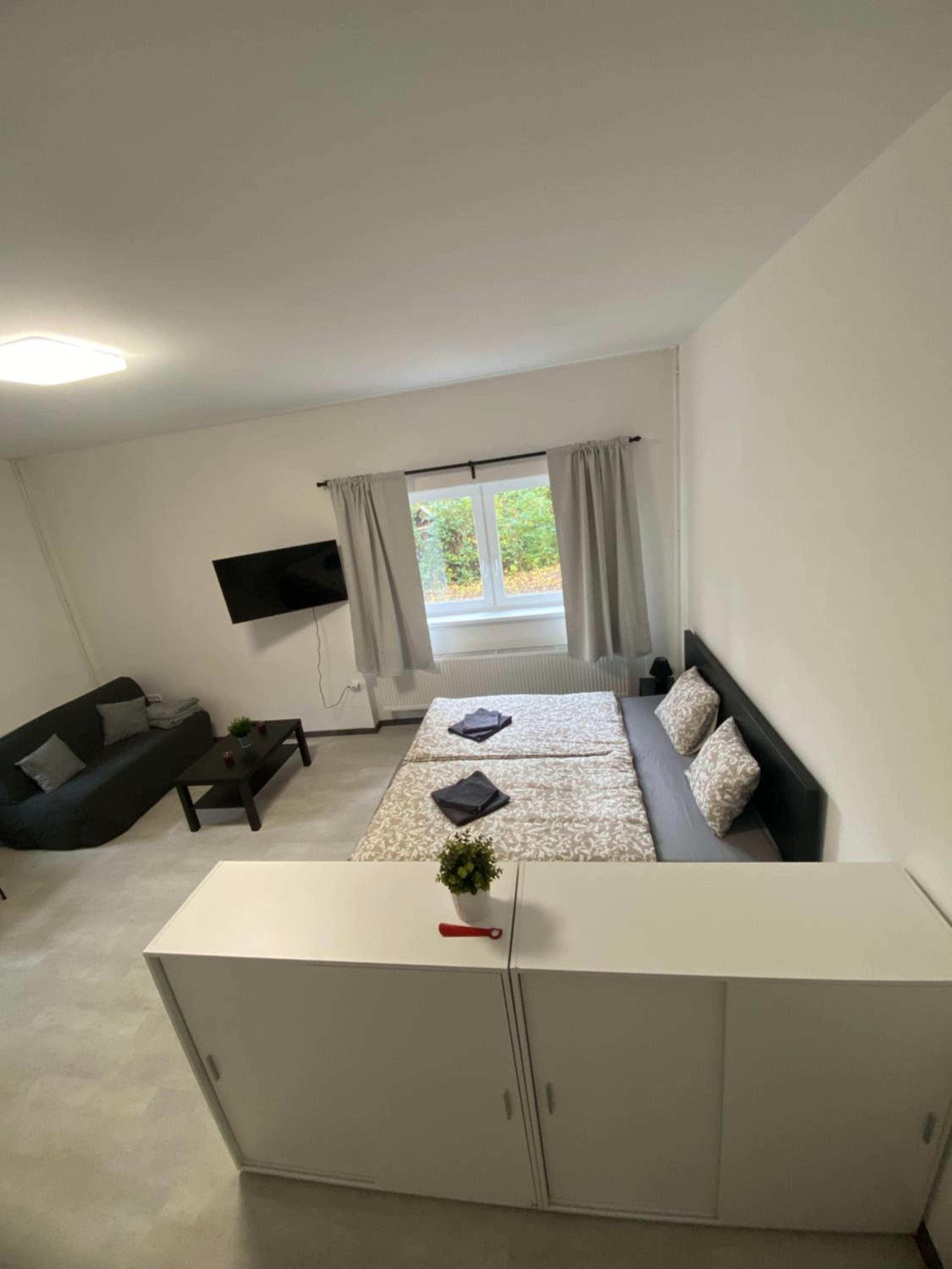 Guest Room Turnov