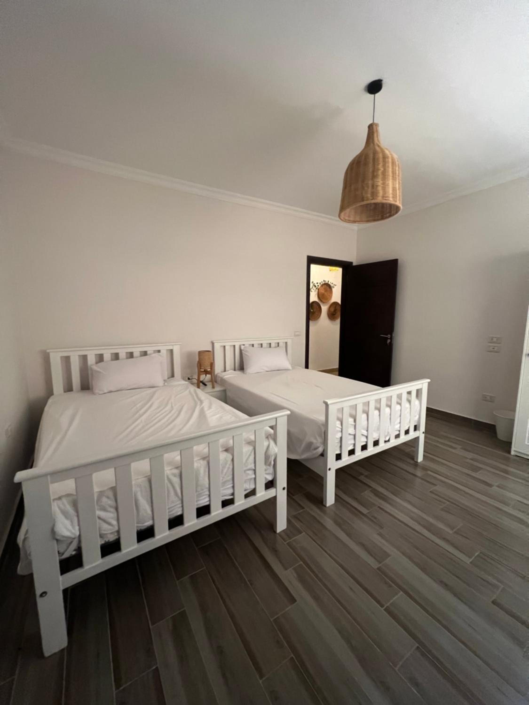 2 Bedrooms Boho Style Ground floor flat