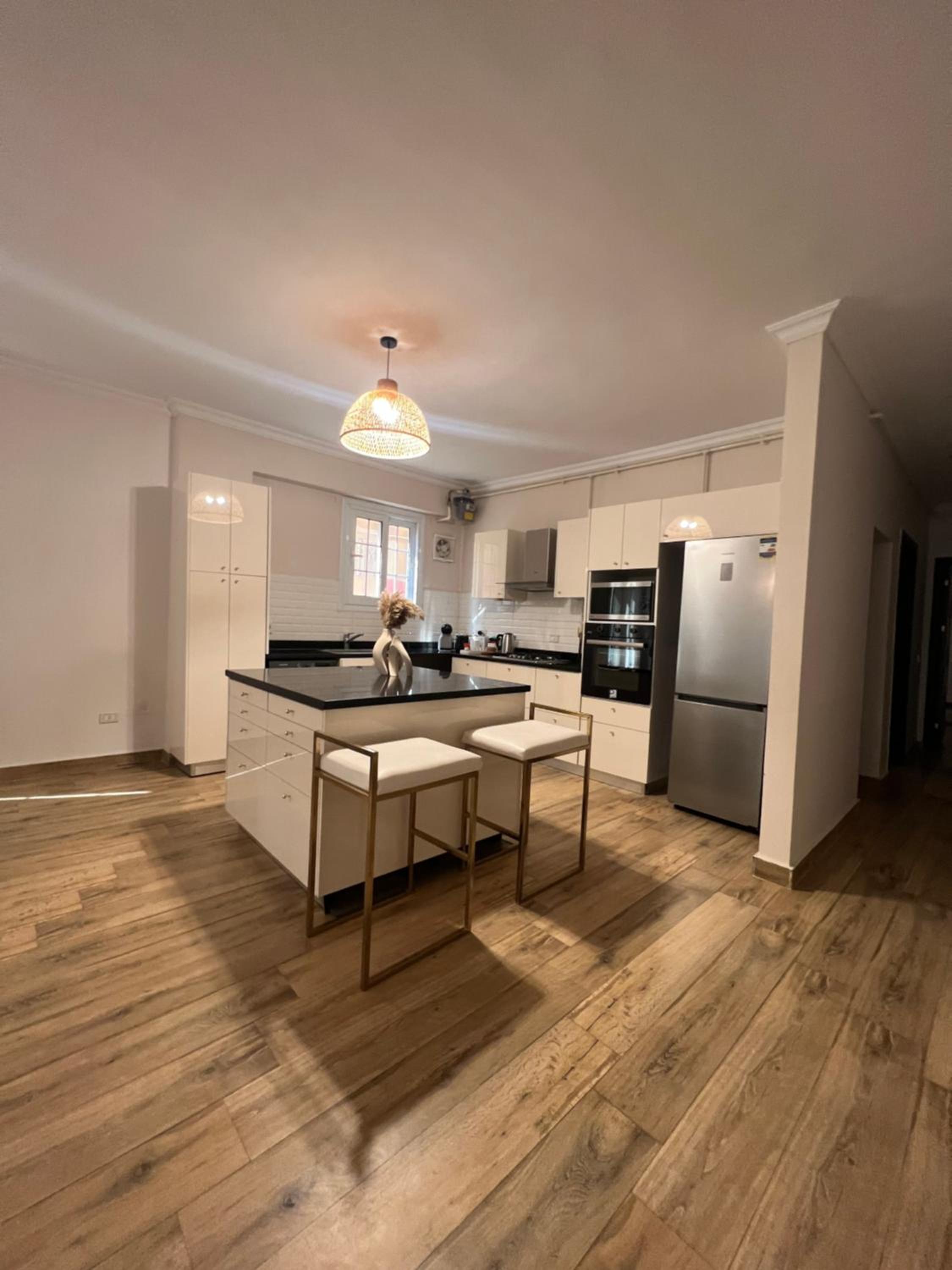 2 Bedrooms Boho Style Ground floor flat