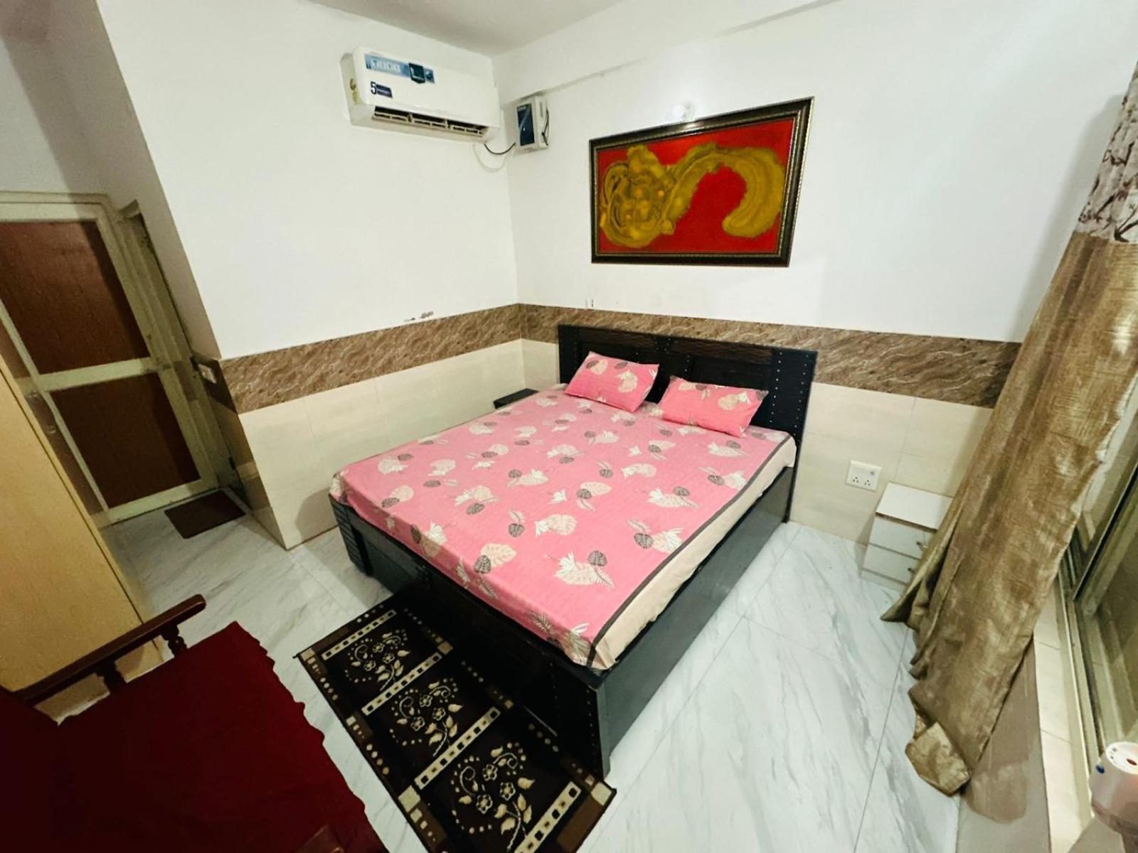 Bankey Bihari Spiritual Stay view 2