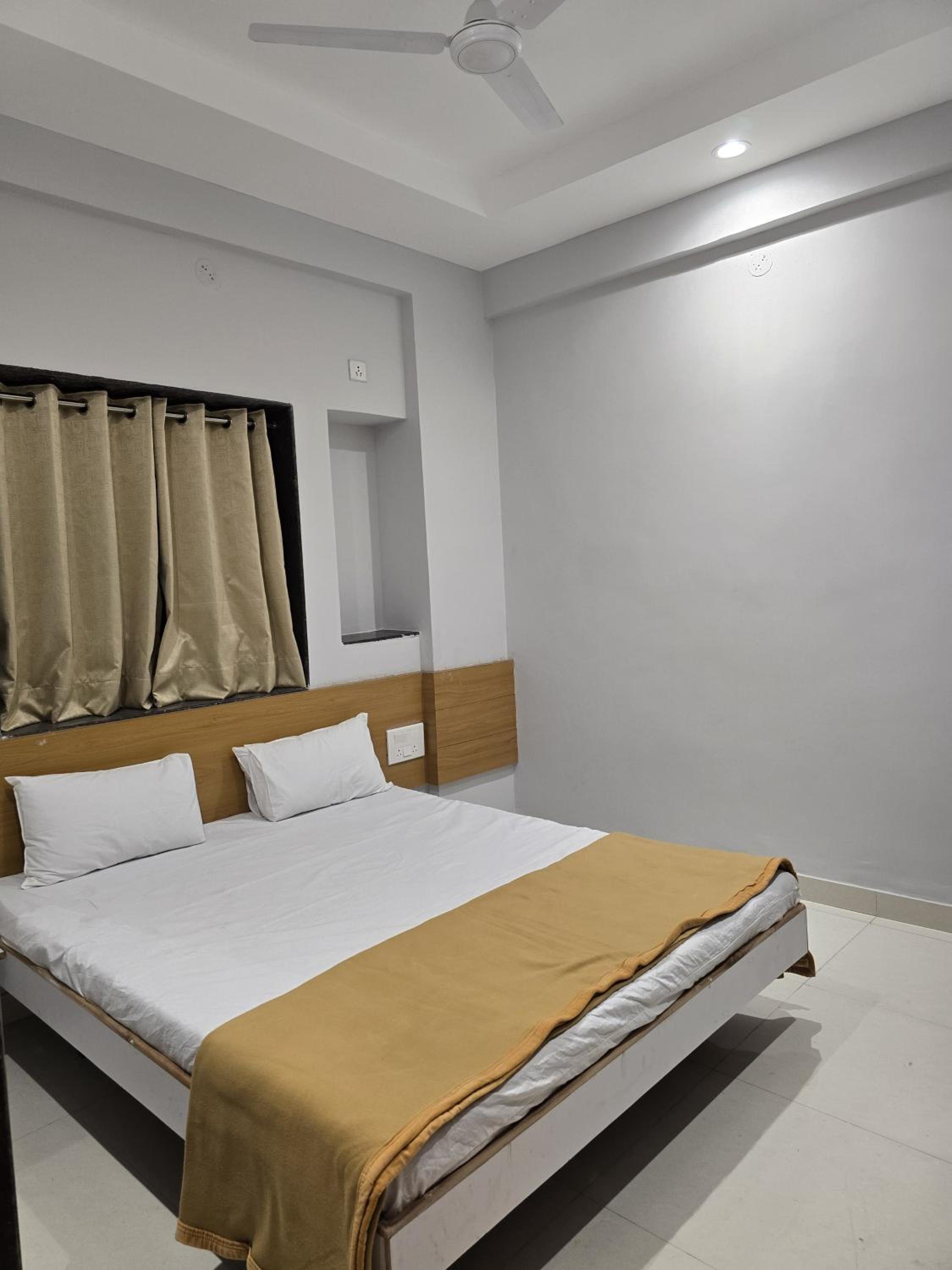 Vivanta Inn Lodge, Solapur
