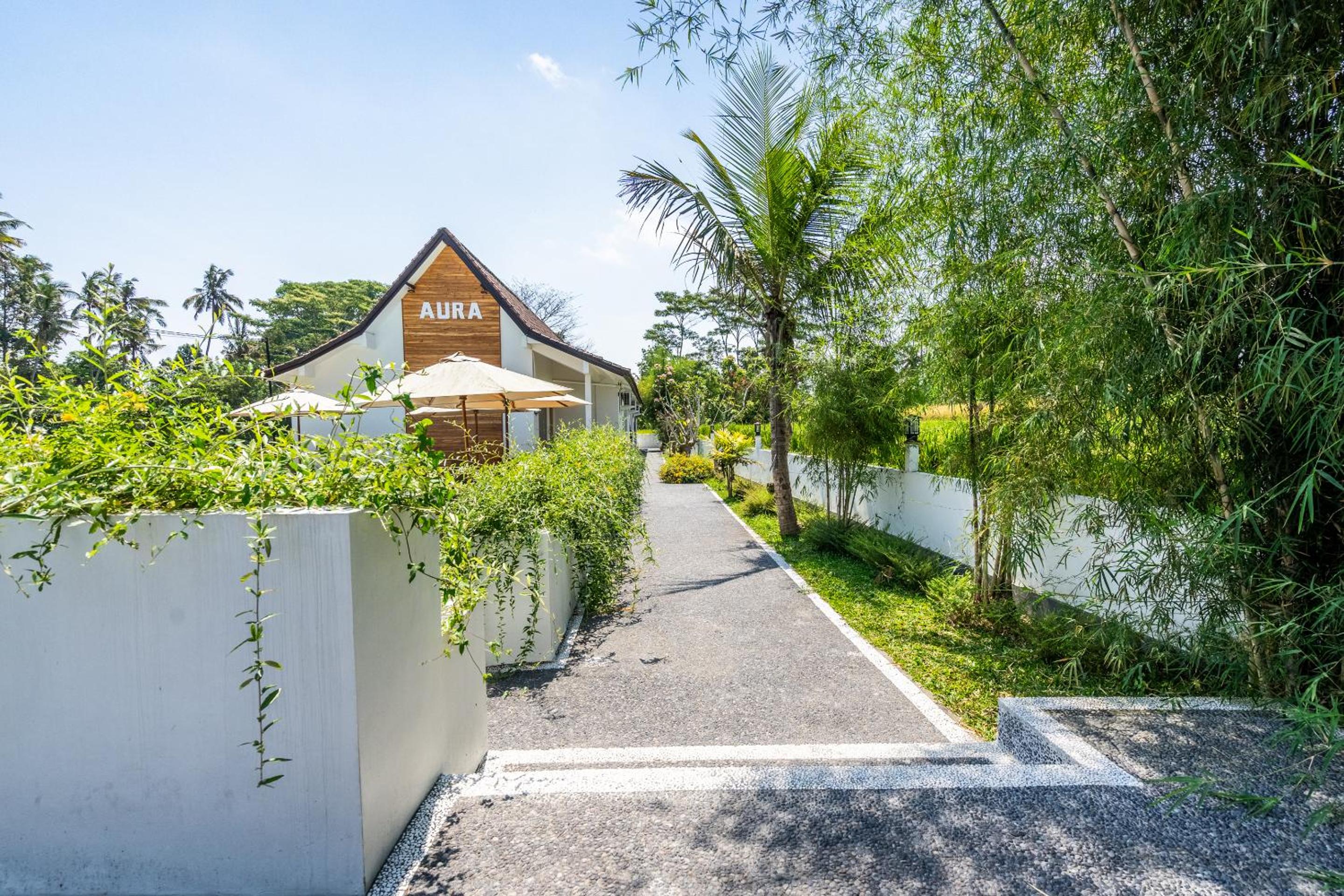 Aura Apartments Ubud