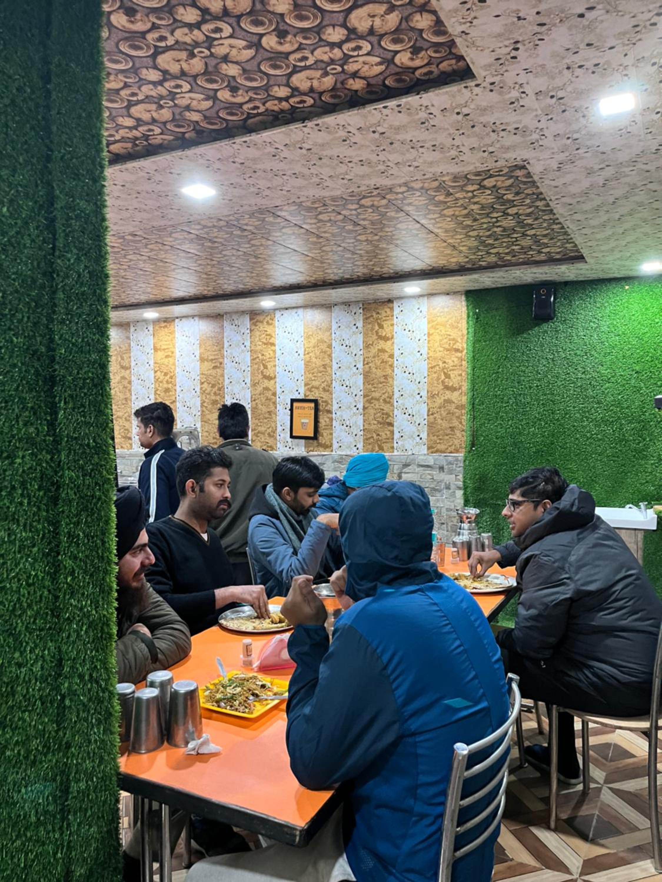dining