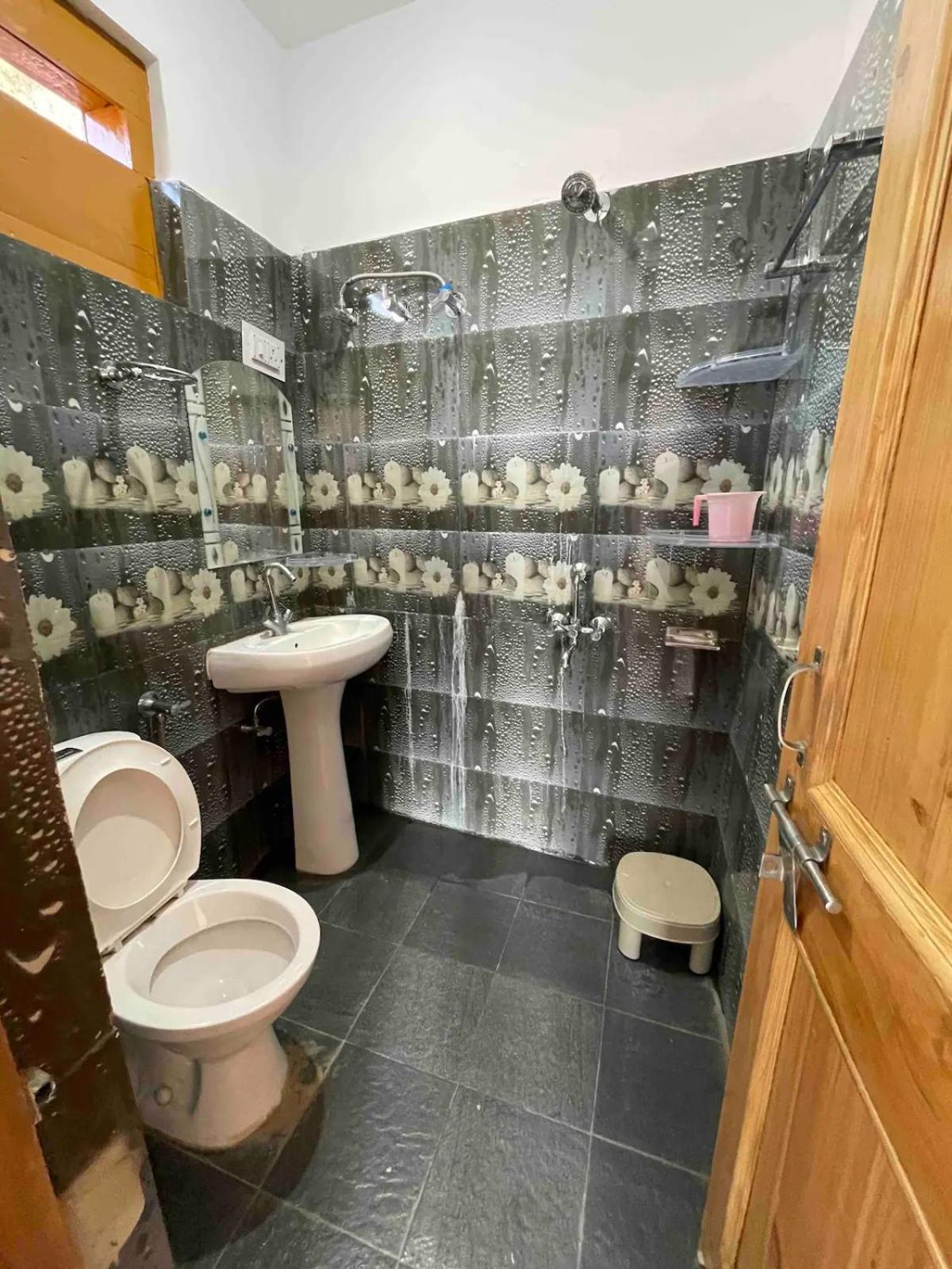 Photo 18