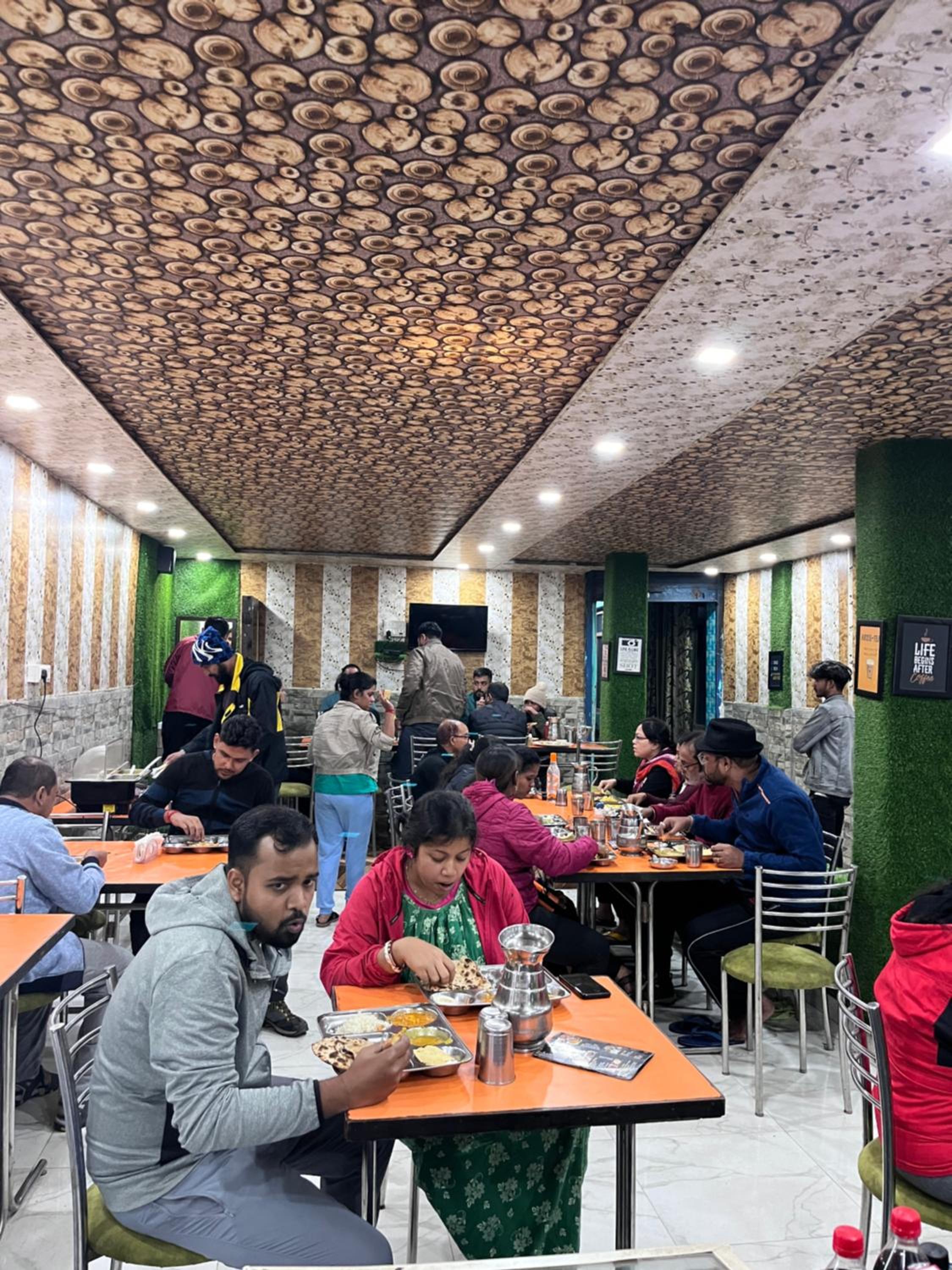 dining