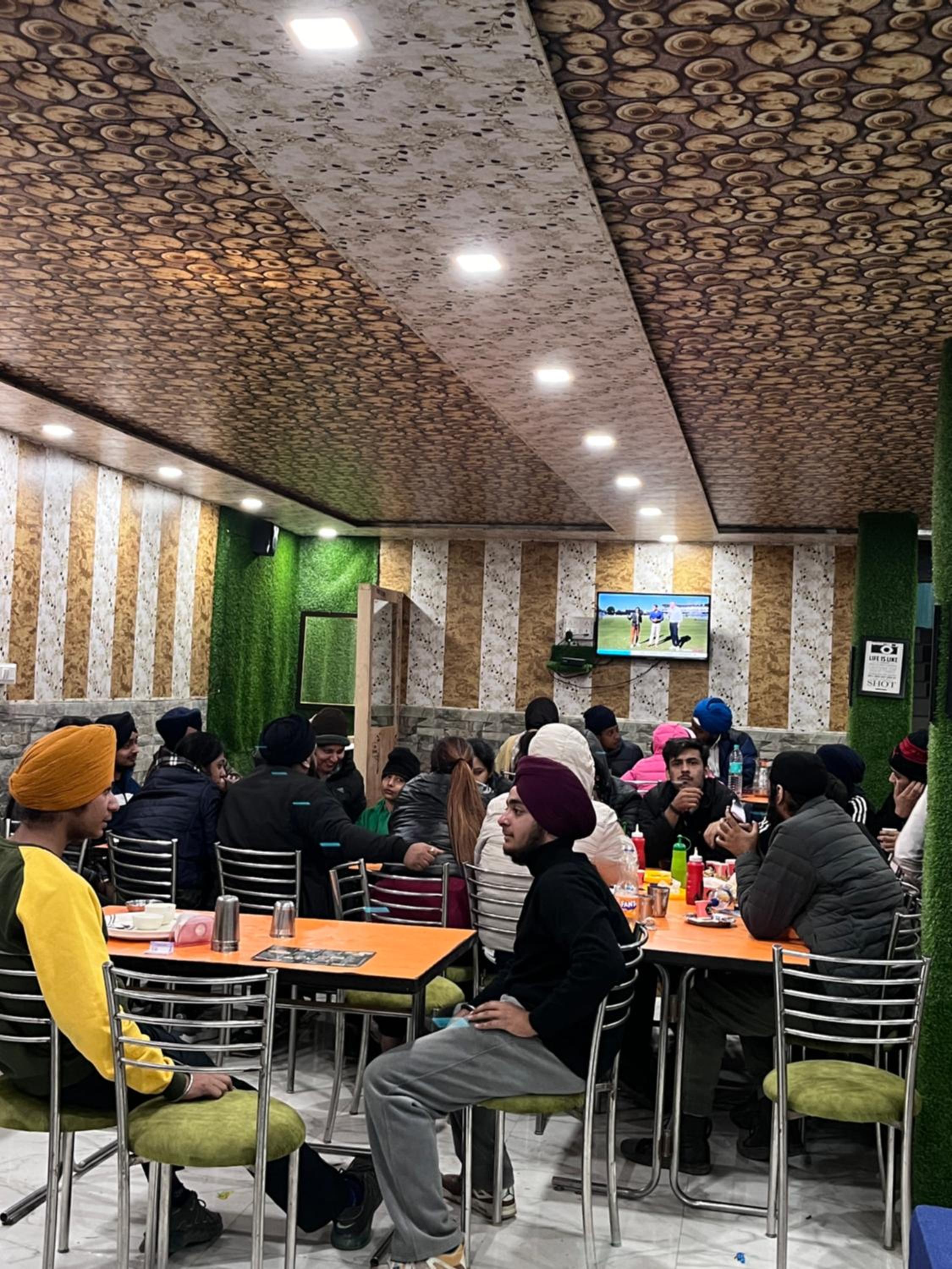 dining