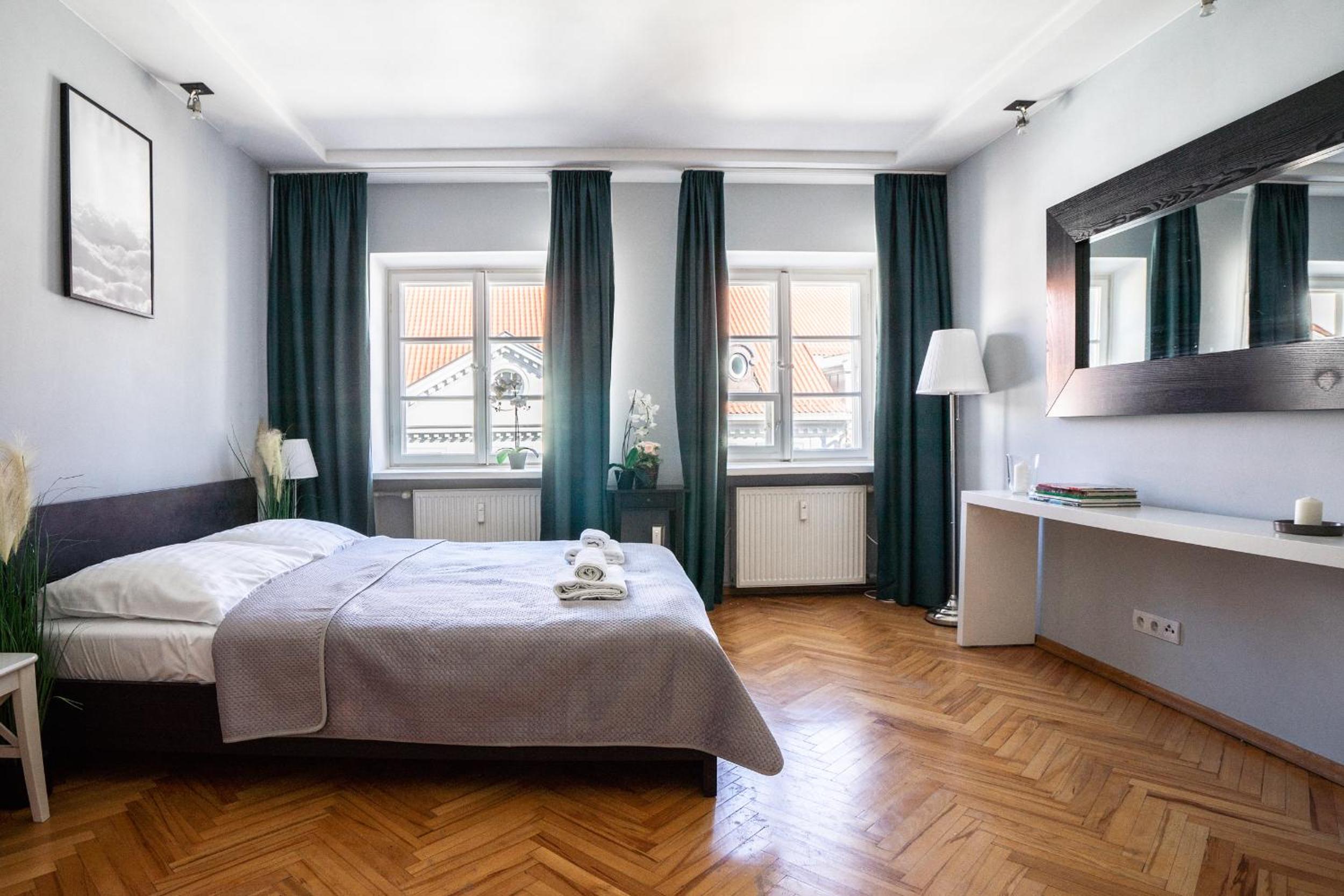 Old Town Heart XVII - Freta Luxury