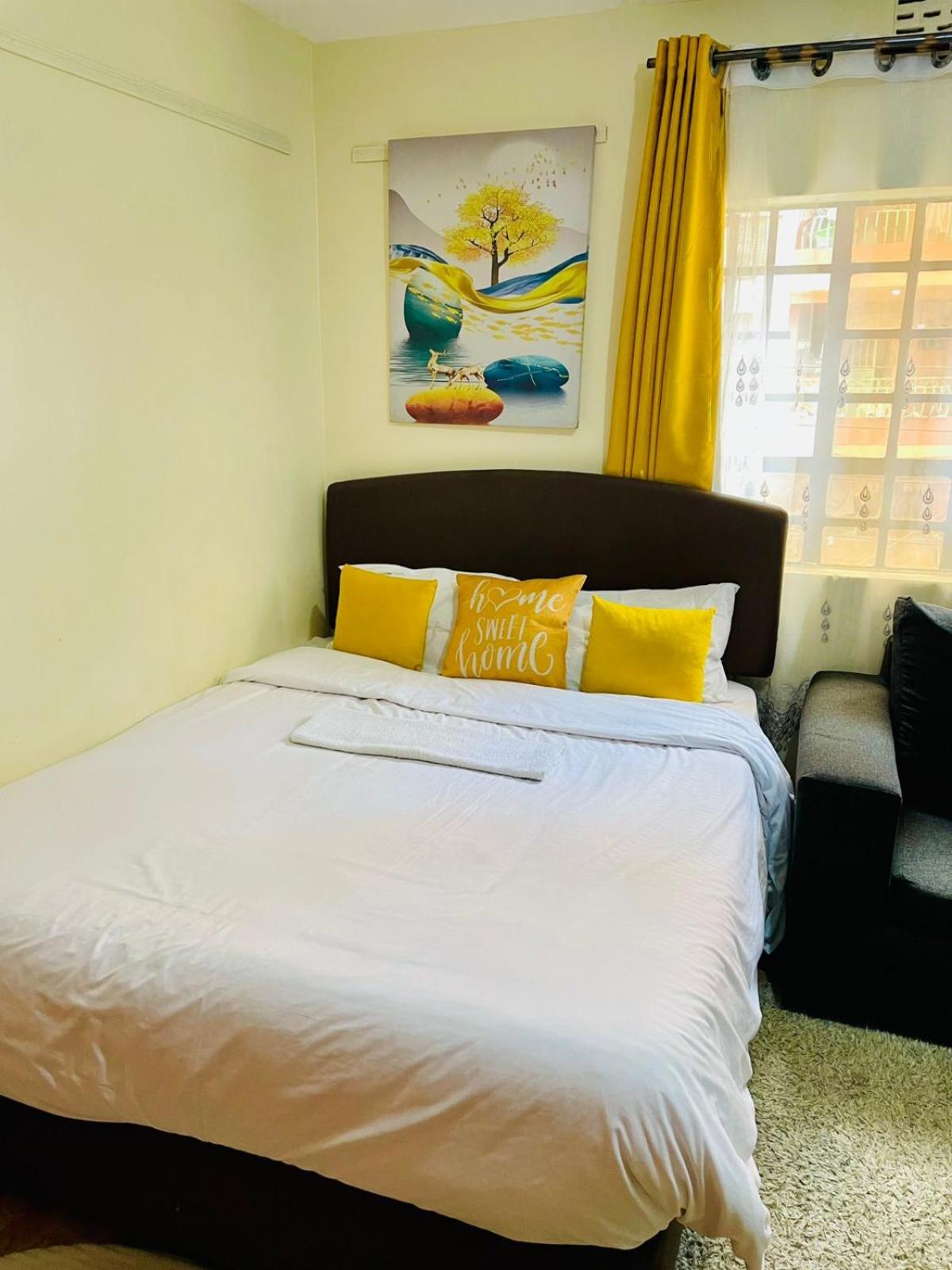 Cozy Den view 3