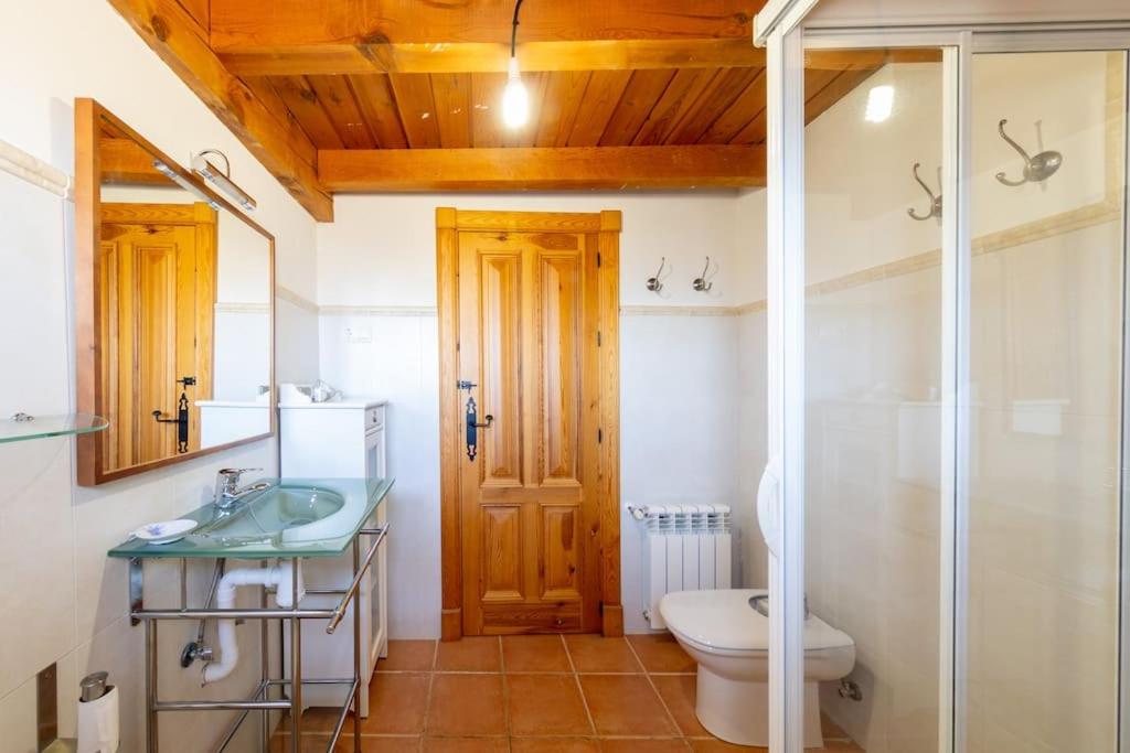 Two-Story Rural Home in Soria -with BBQ & GameRoom view 3