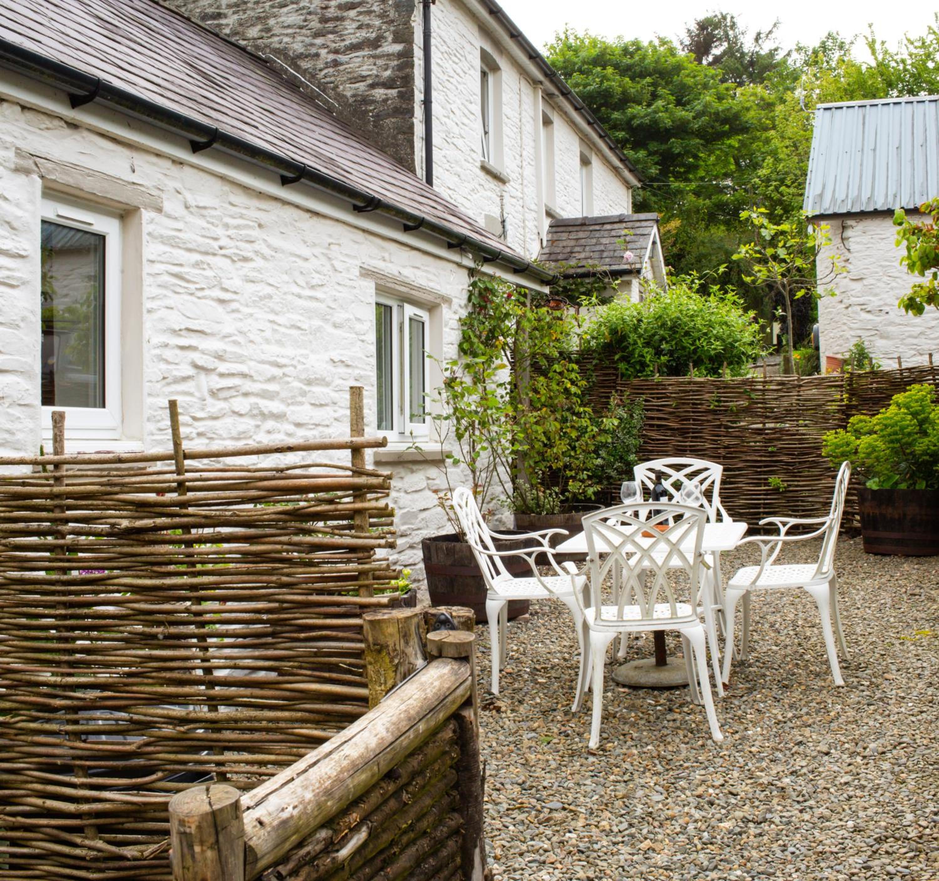 Blaenfforest Rose Cottage Newcastle Emlyn