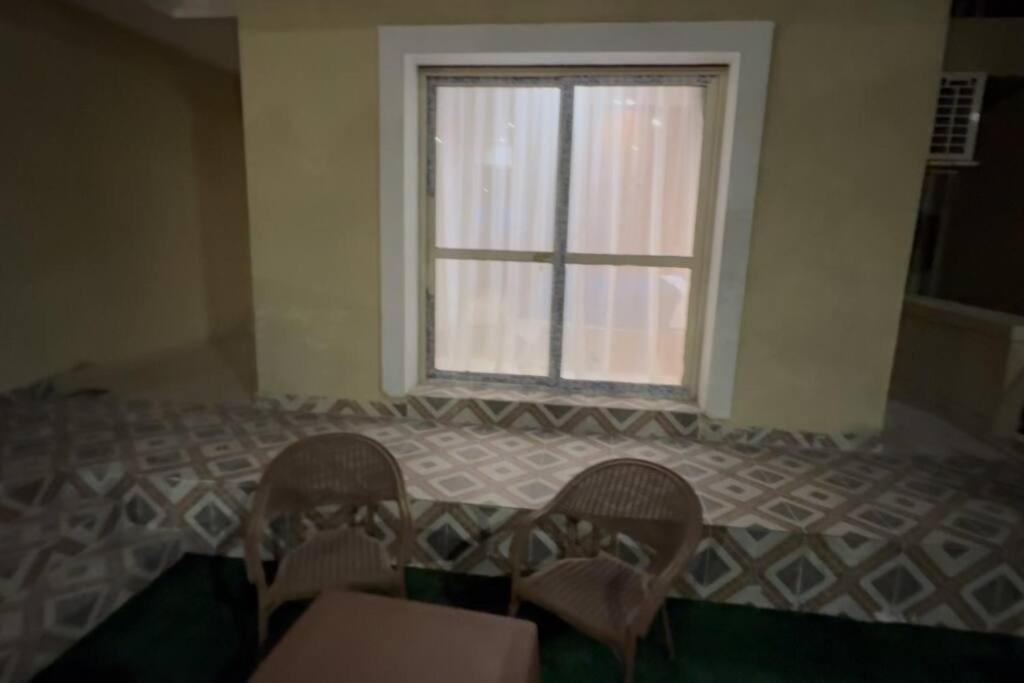 Luxury 2-bedroom- Sarai Compound