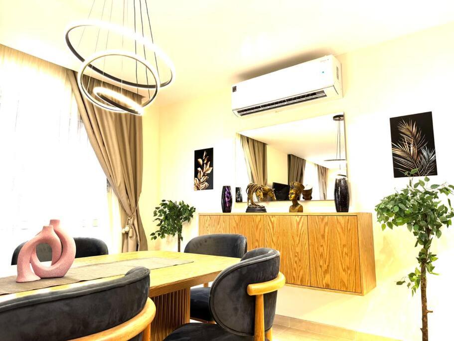 Luxury 2-bedroom- Sarai Compound