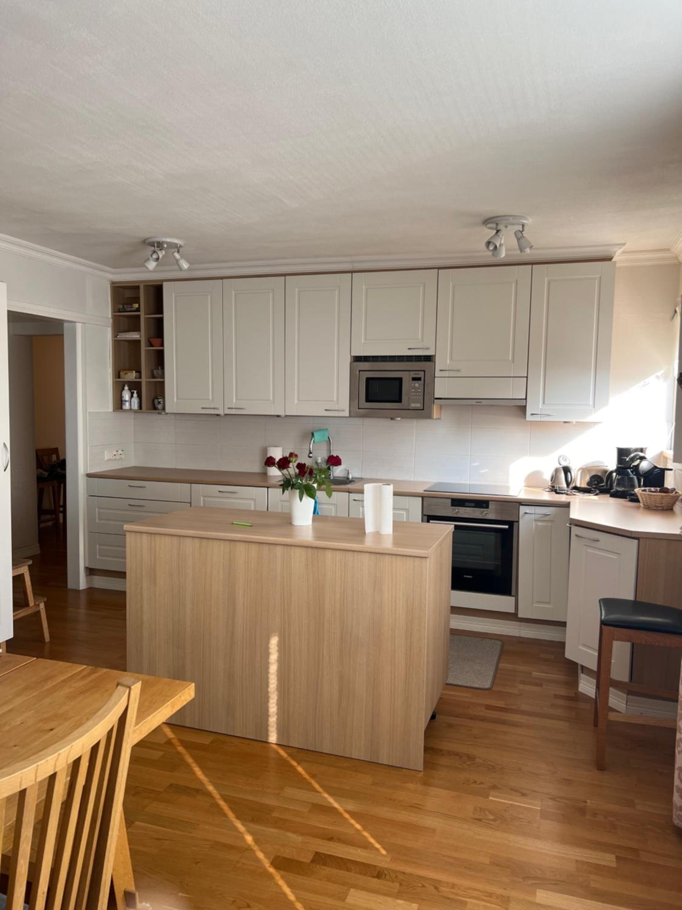 Spacious 3BR with Sauna in City Center view 5