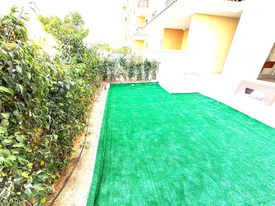 Luxury 2-bedroom- Sarai Compound