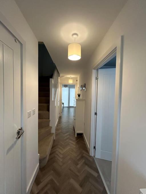 4-bedroom New House Near City Centre view 2