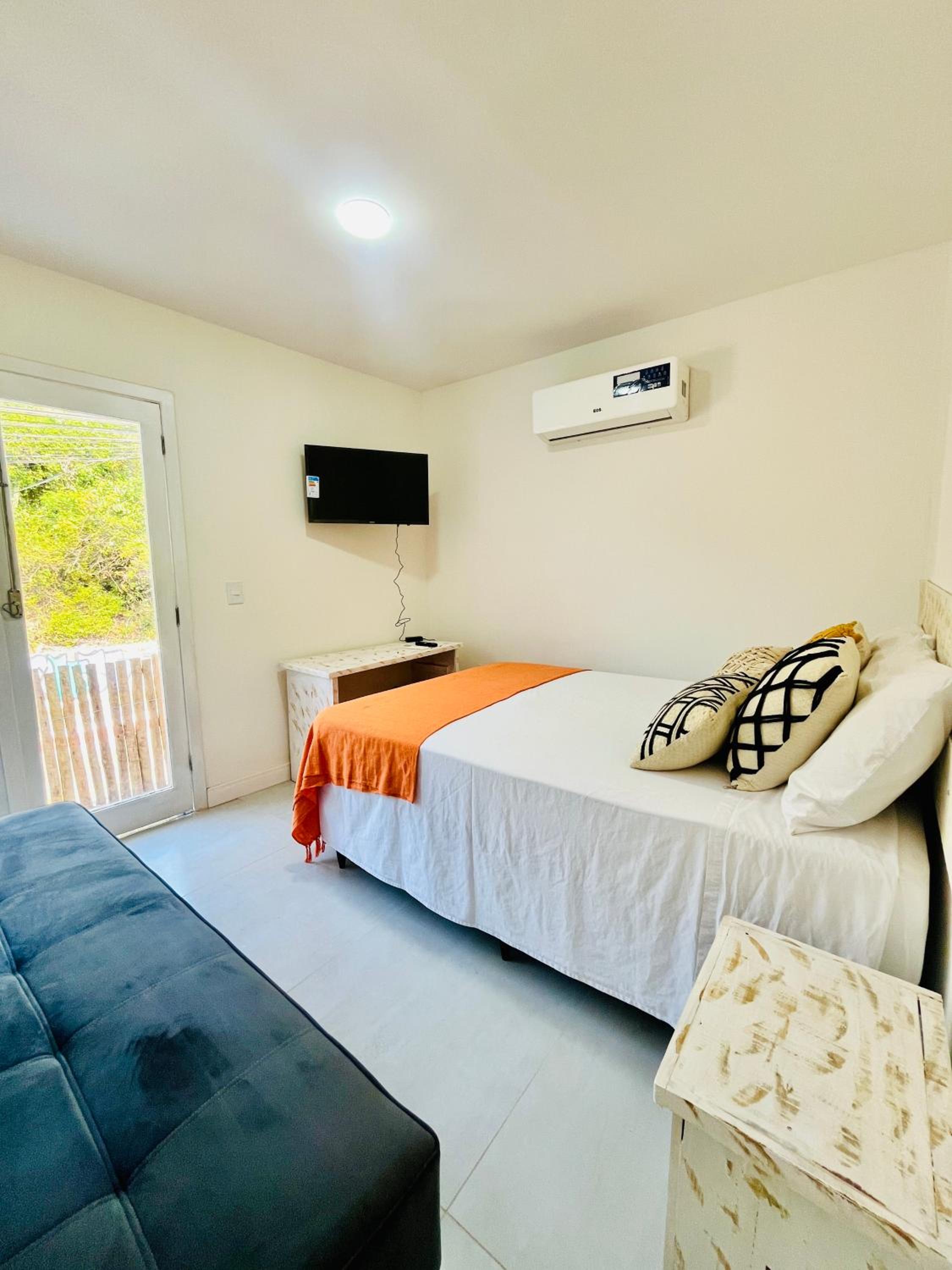 Apartamentos Charmosos na Avenida Principal de Buzios