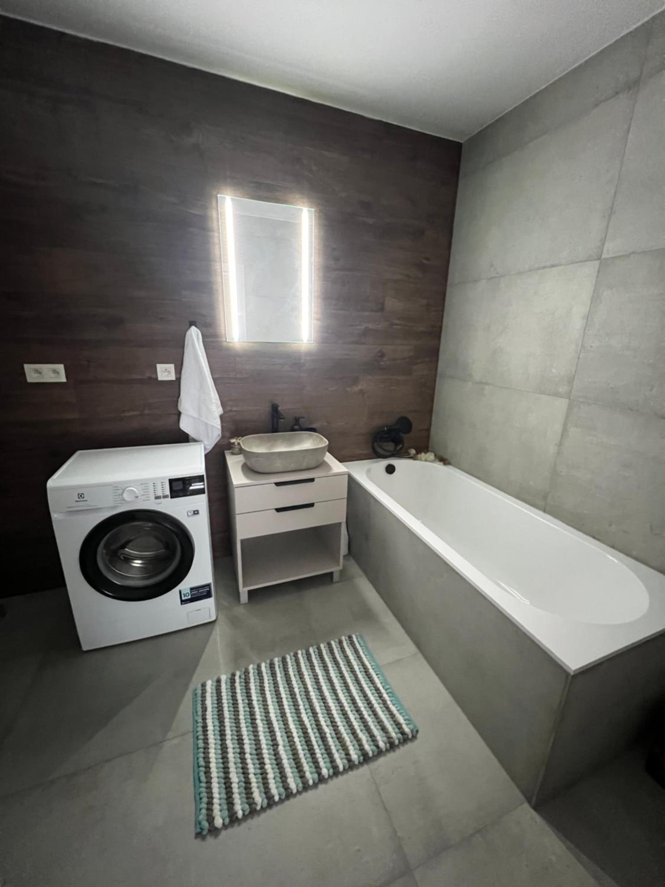 Apartman Adella