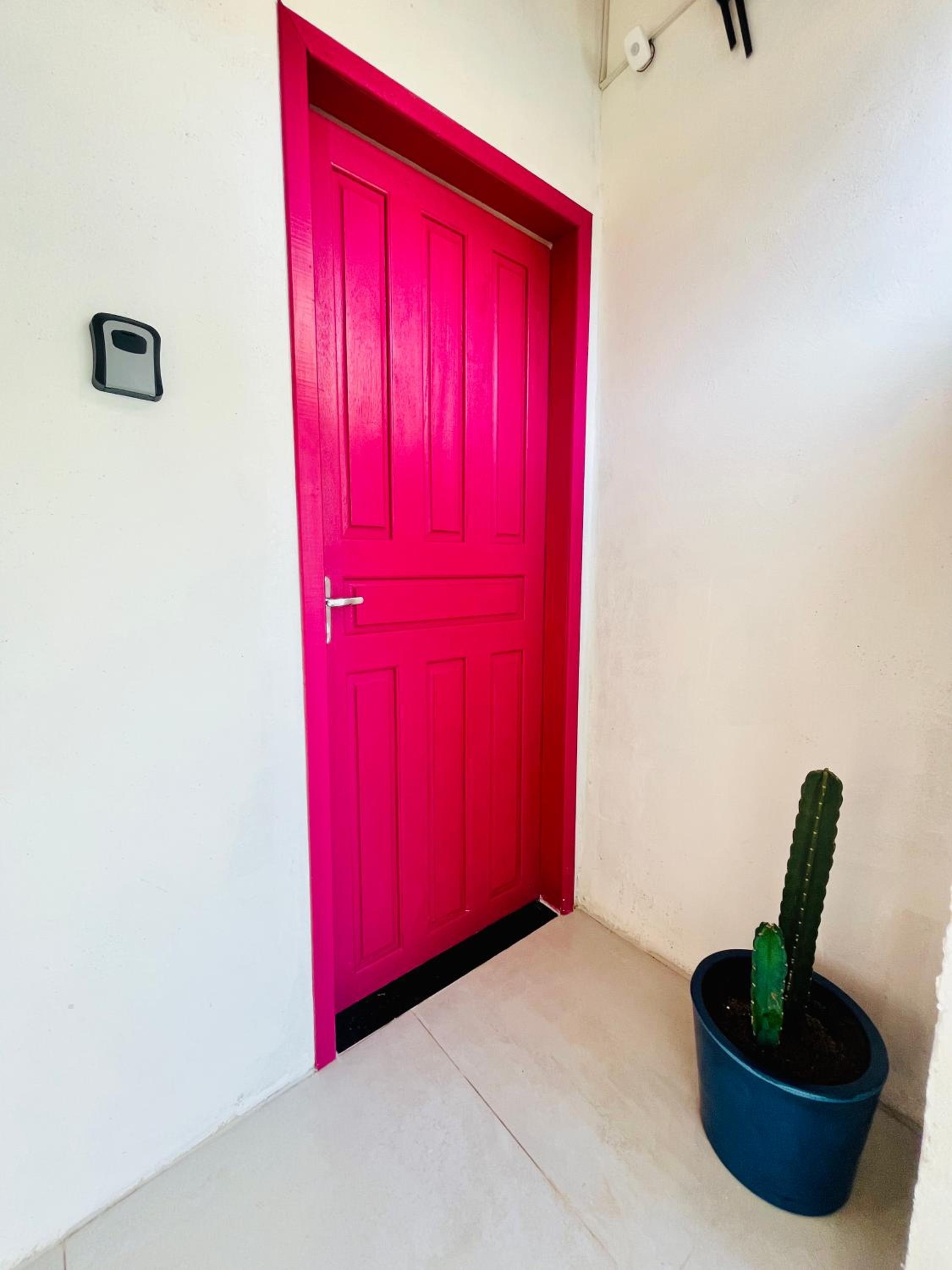 Apartamentos Charmosos na Avenida Principal de Buzios