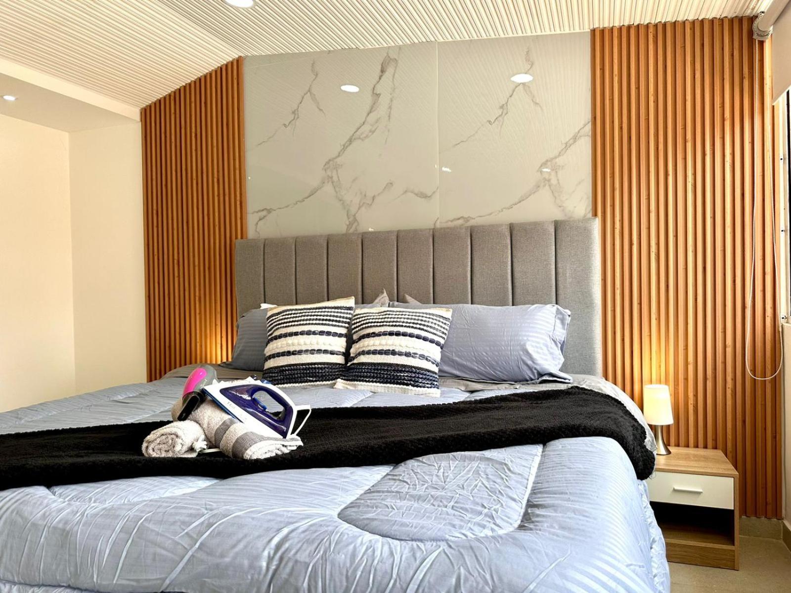 Espacio ideal para grupos, Virrey Park, 3 king size