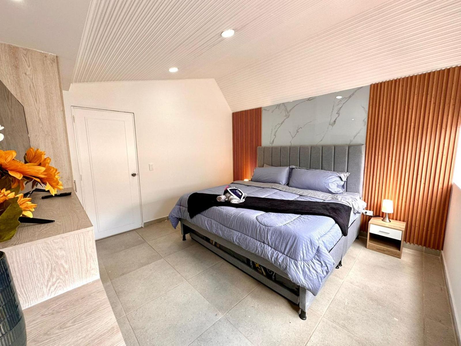 Espacio ideal para grupos, Virrey Park, 3 king size