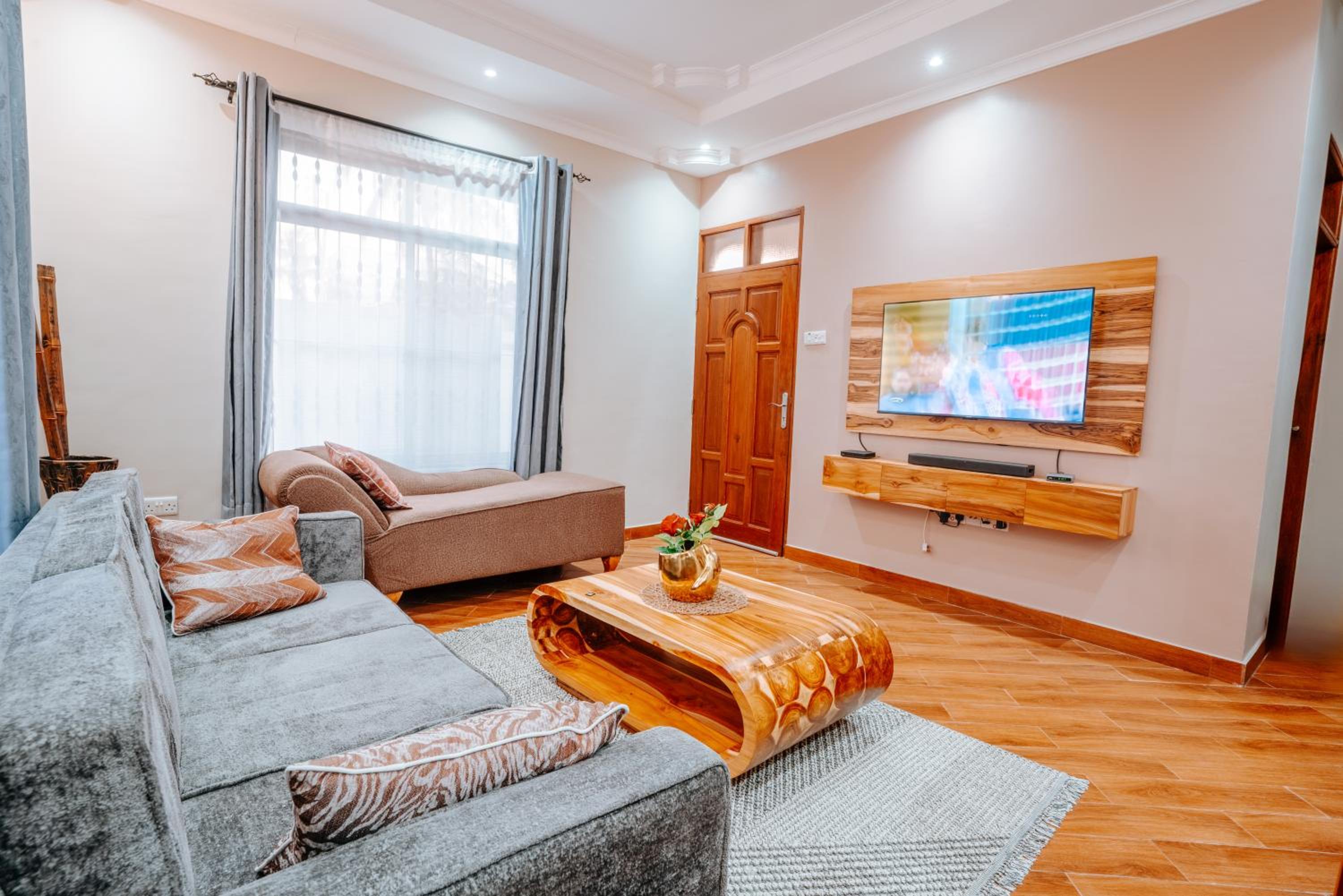Ziru Homes