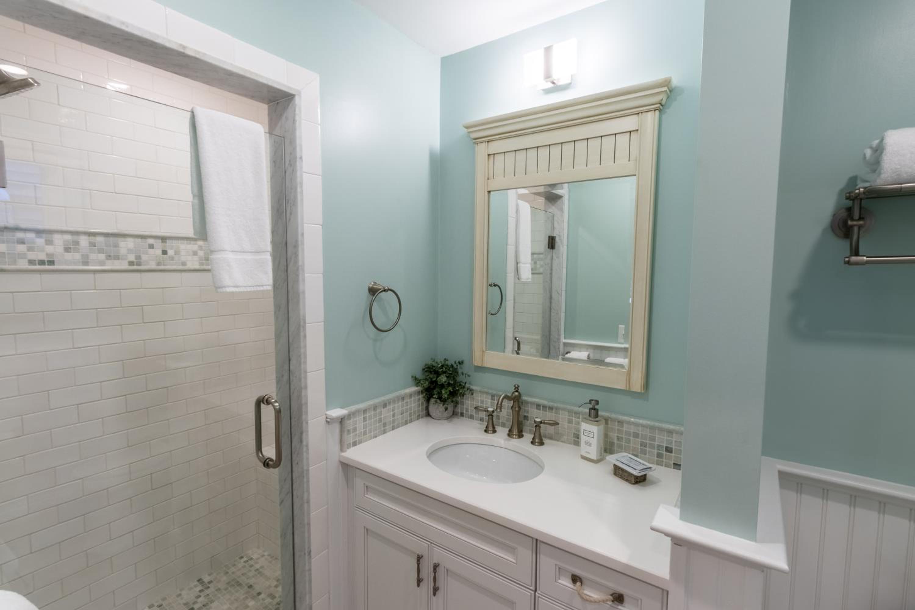 The Newport Lofts - 548 Thames Street