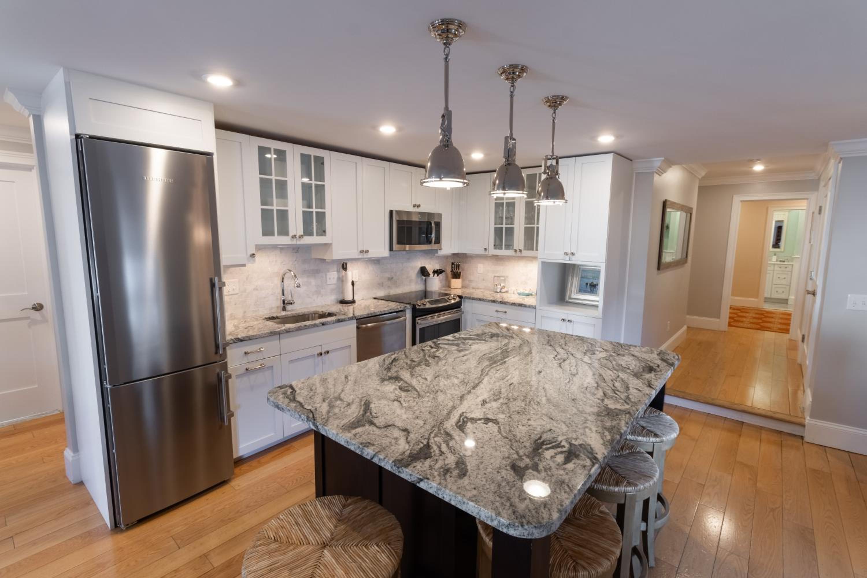 The Newport Lofts - 548 Thames Street