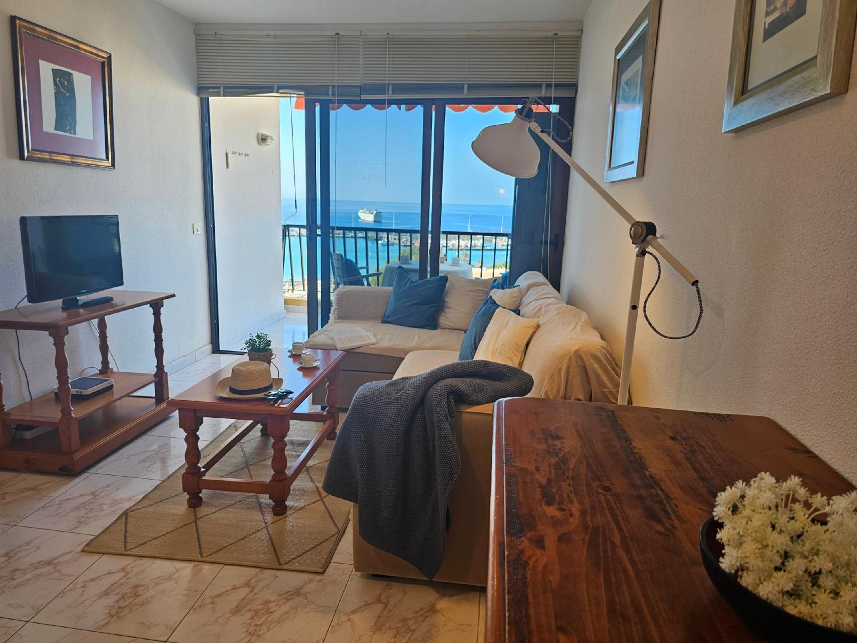 NEW SUNSHINE OCEAN APARTMENT ACHACAY, Los Cristianos, Tenerife