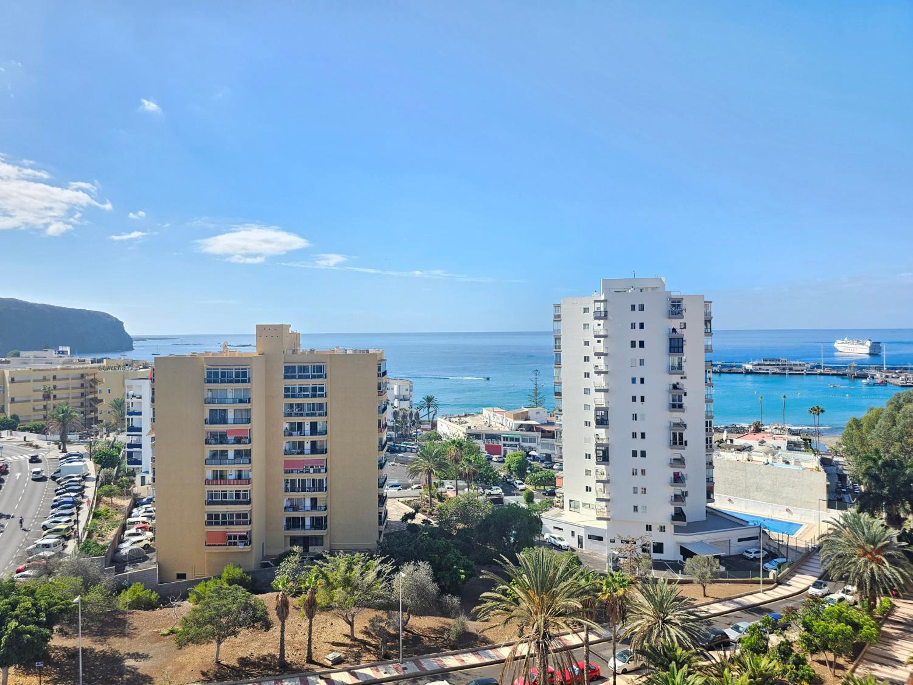 NEW SUNSHINE OCEAN APARTMENT ACHACAY, Los Cristianos, Tenerife