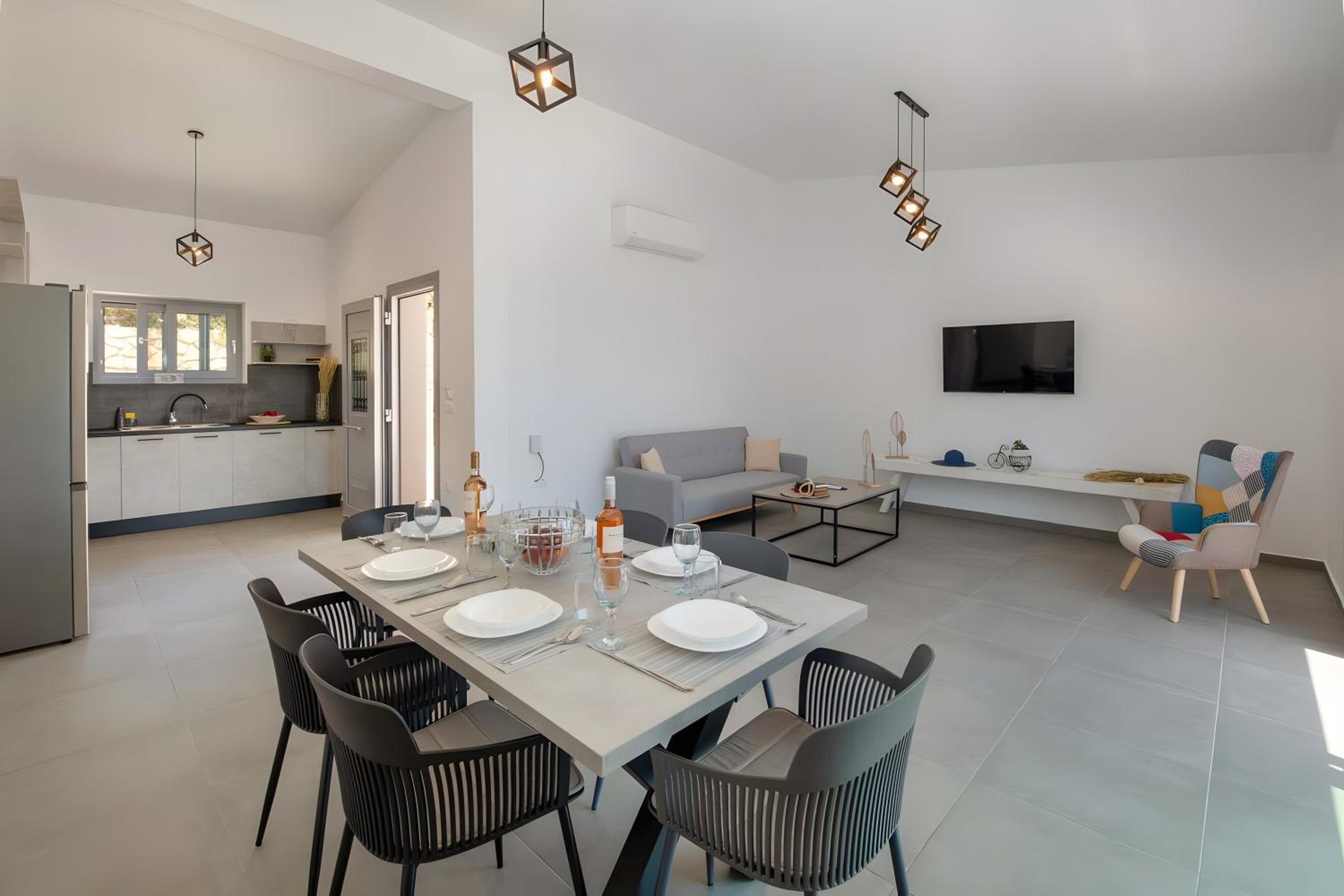 Costa Mediterranea photo 4