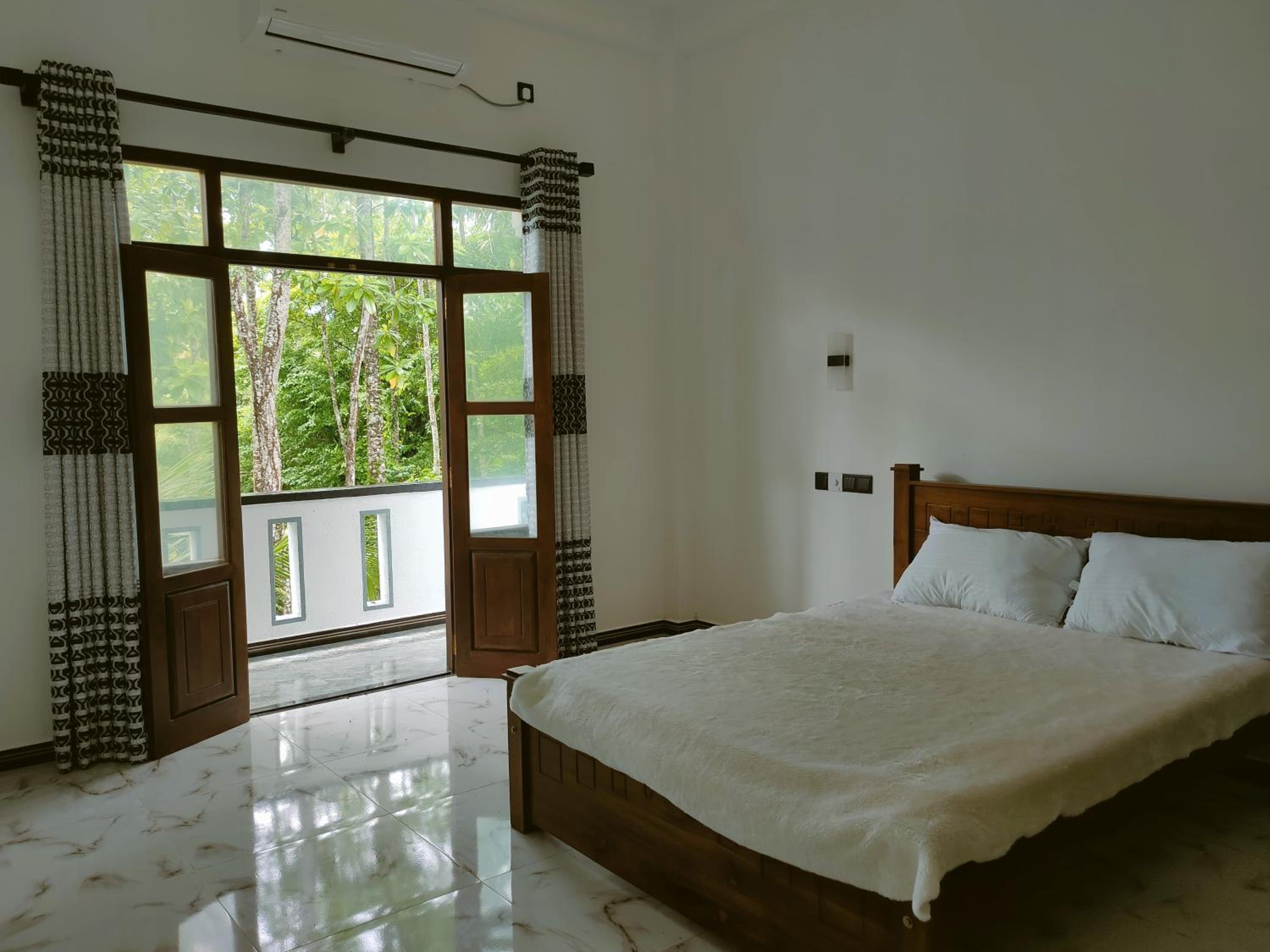 New Wijaya Villa view 4
