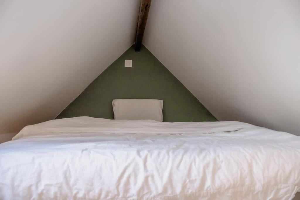 Tiniest house of Zwijnaarde