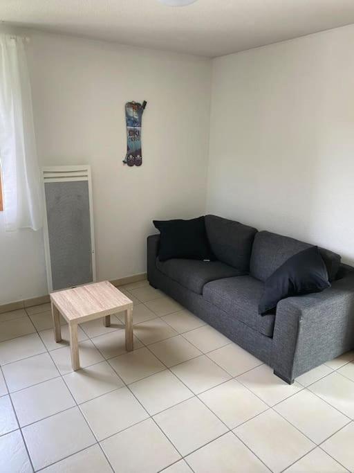 Appartement avec vue sur les montagnes - Au calme et proche du centre ville