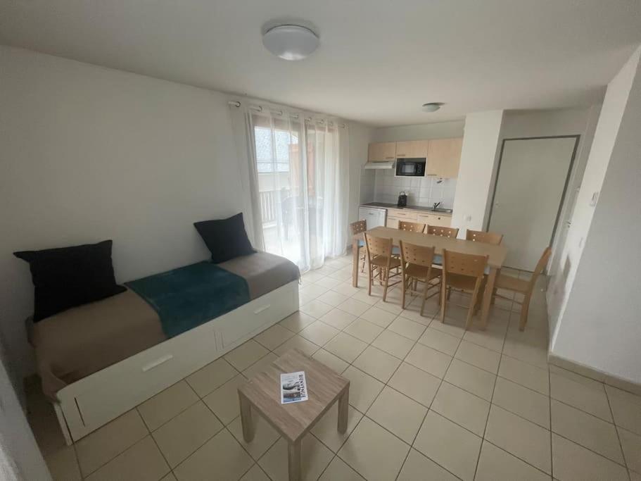 Appartement avec vue sur les montagnes - Au calme et proche du centre ville