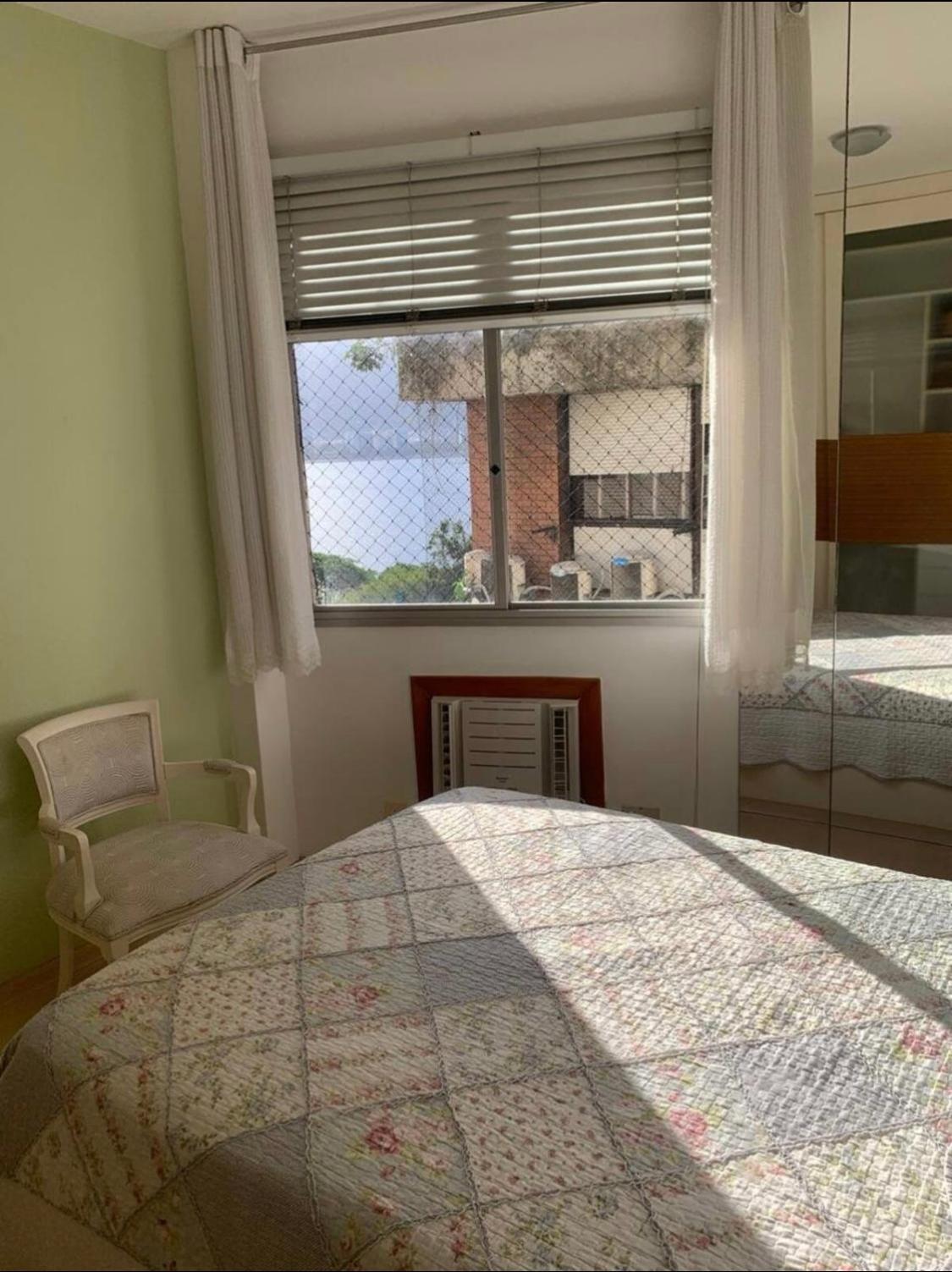 Apartamento Ipanema bem localizado
