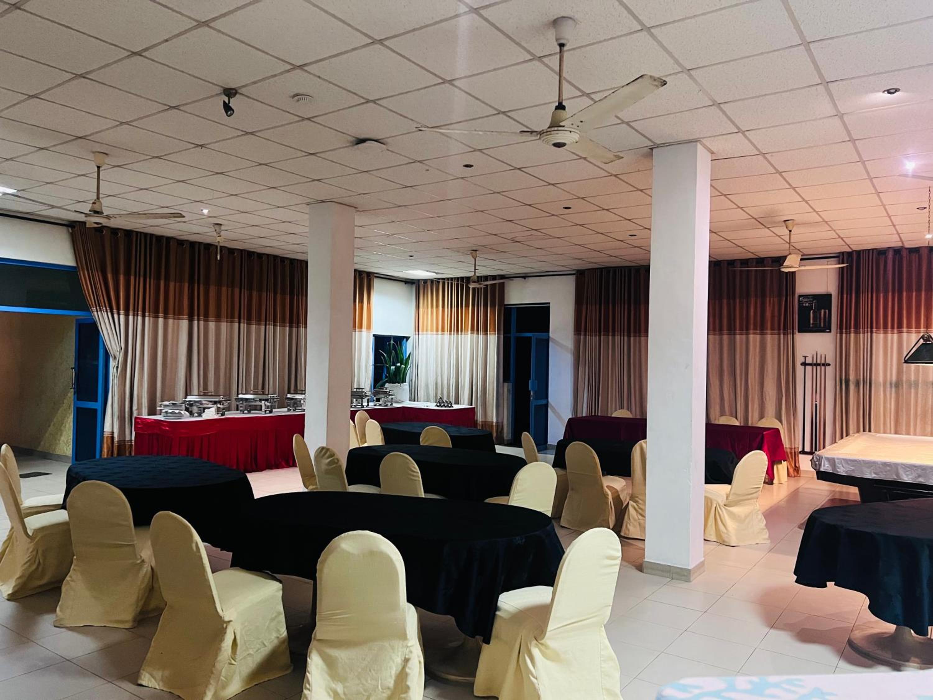Oasis Ayurveda Resort Wadduwa