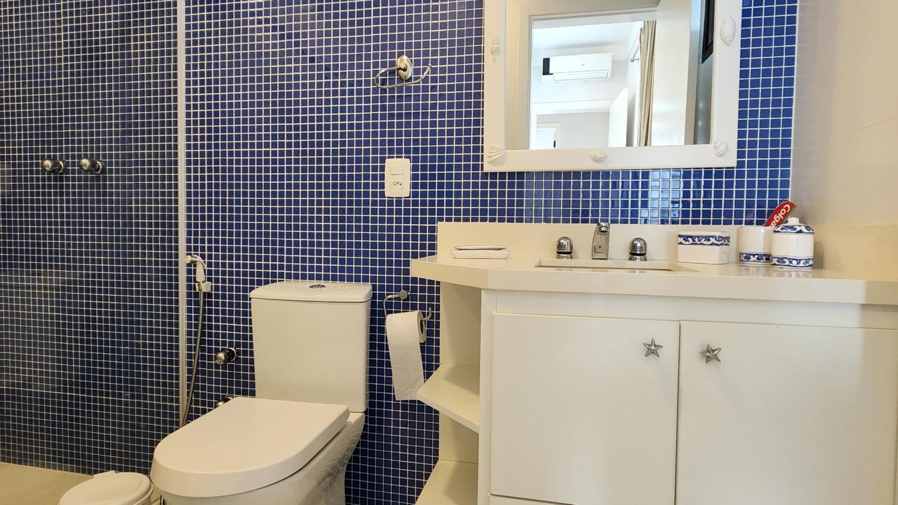 Apartamento de 3 Suítes Perto da Praia com Vista ao Mar na Riviera
