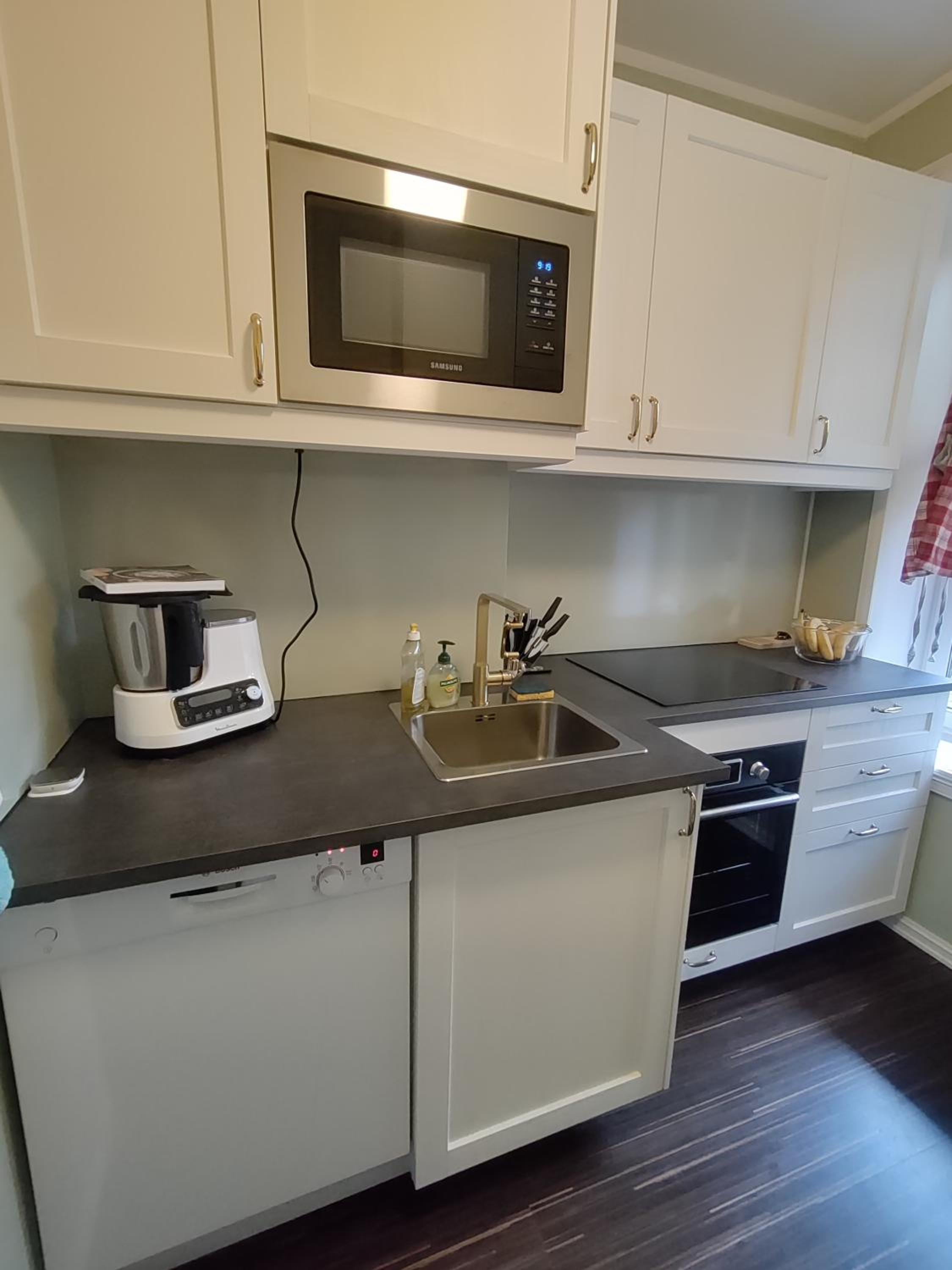 Photo 18