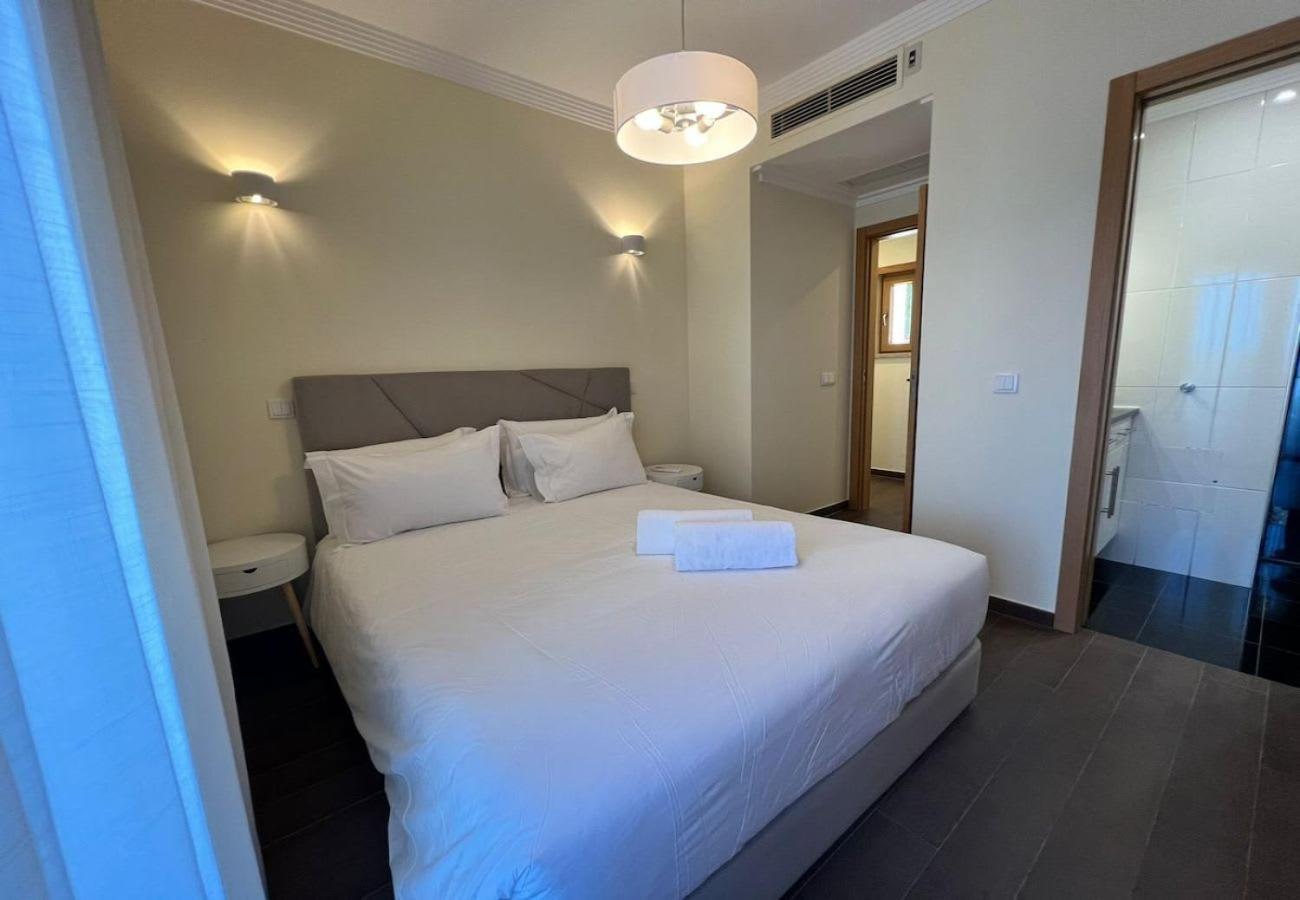 Villa Pedra Luxe - Spacious modern villa