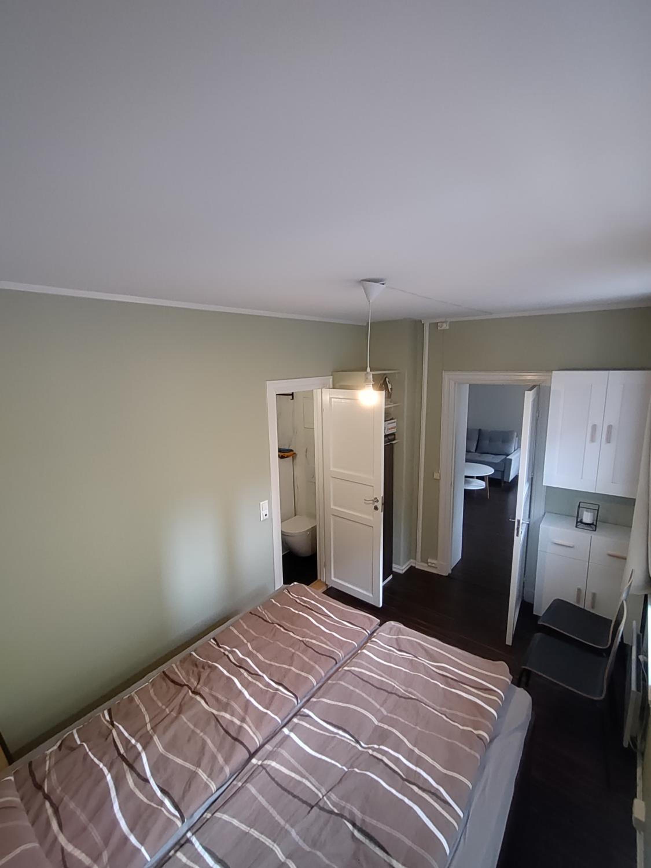 Entire 1-bedroom flat with courtyard in old town view 2